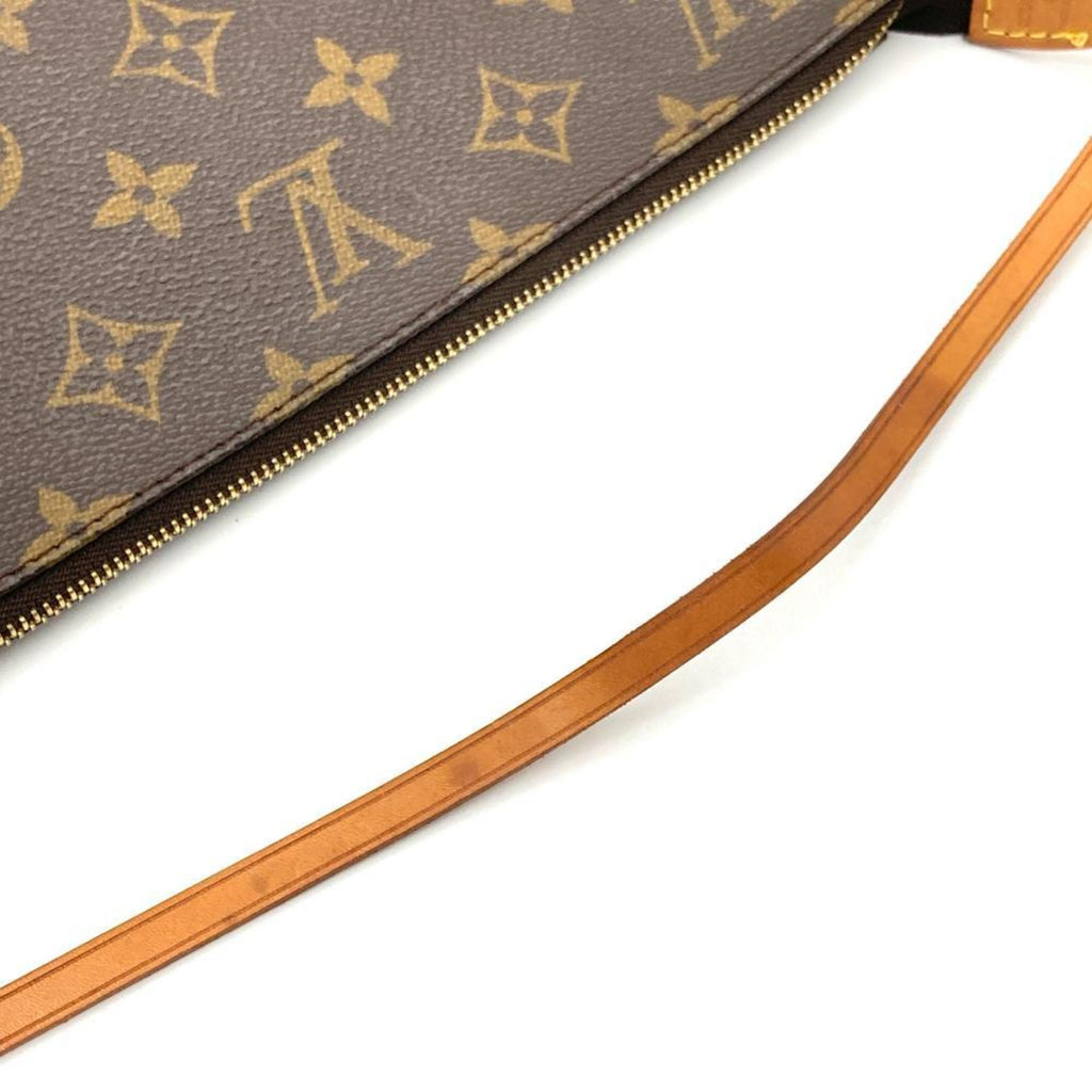 Pochette Accessoires Monogram Canvas