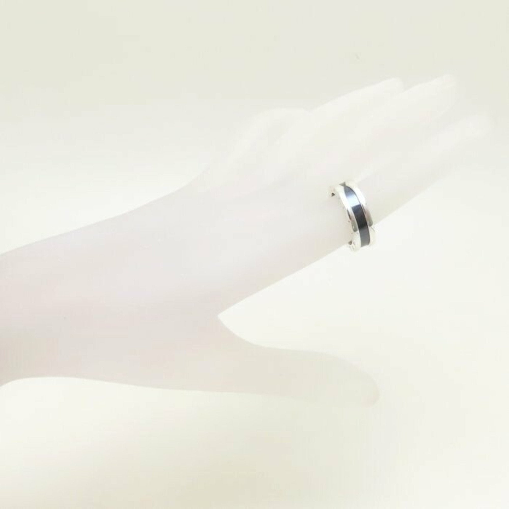 B.Zero1 One Band Ring Sterling Silver and Ceramic
