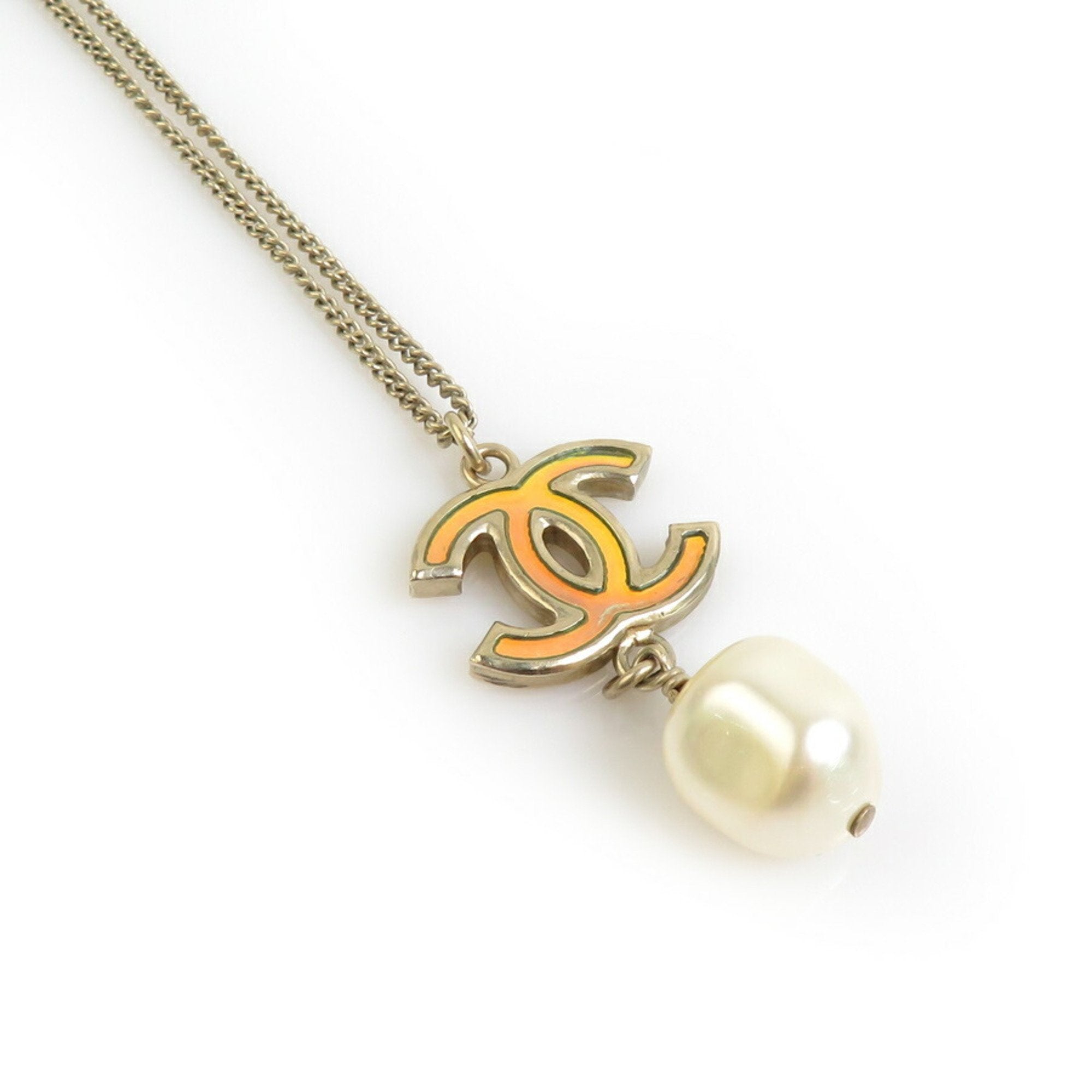 Pendant Necklace Metal and Artificial Pearl