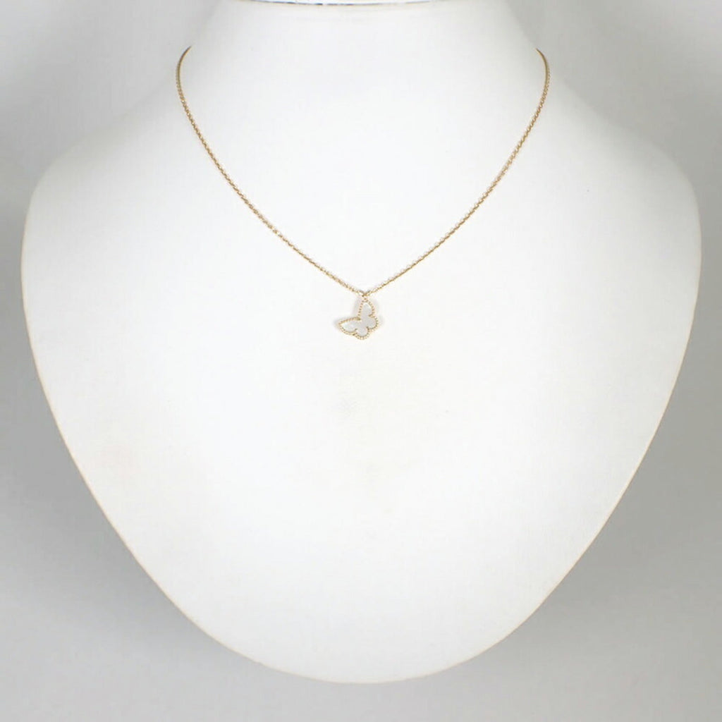 Sweet Alhambra Pendant Necklace 18K Yellow Gold