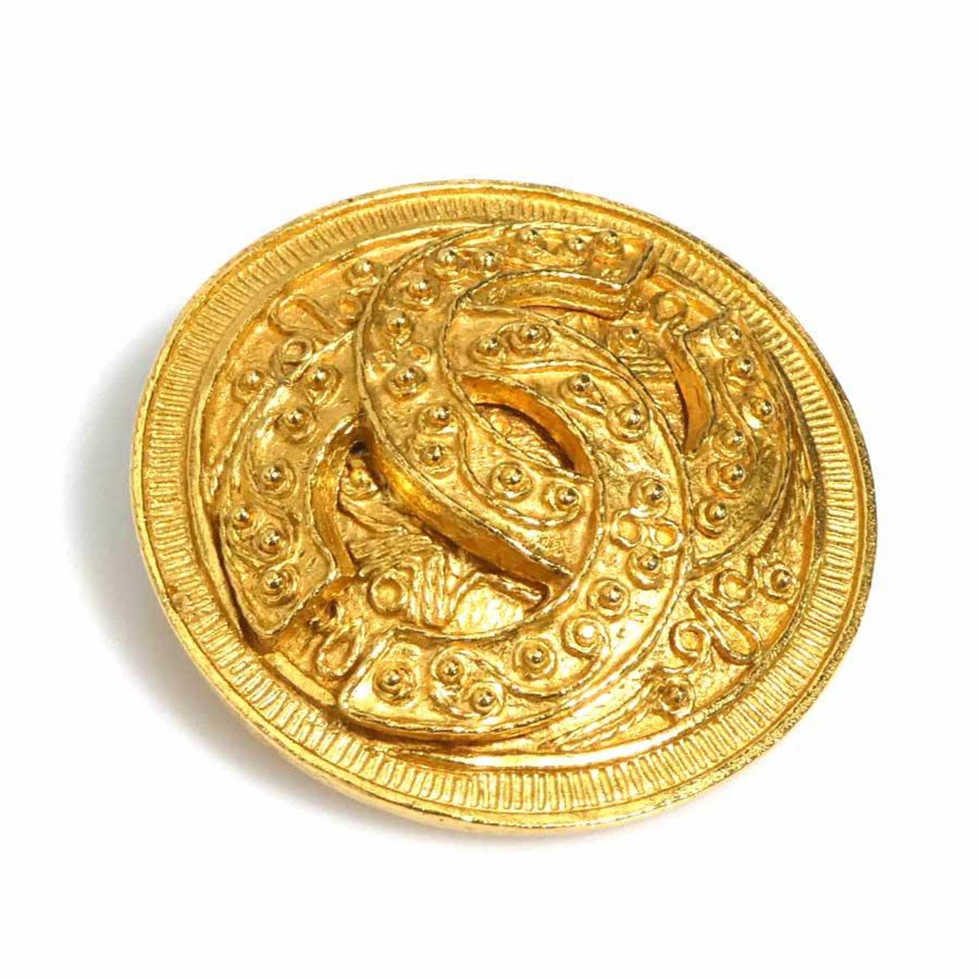 CC Logo Brooch Gold-Tone Metal