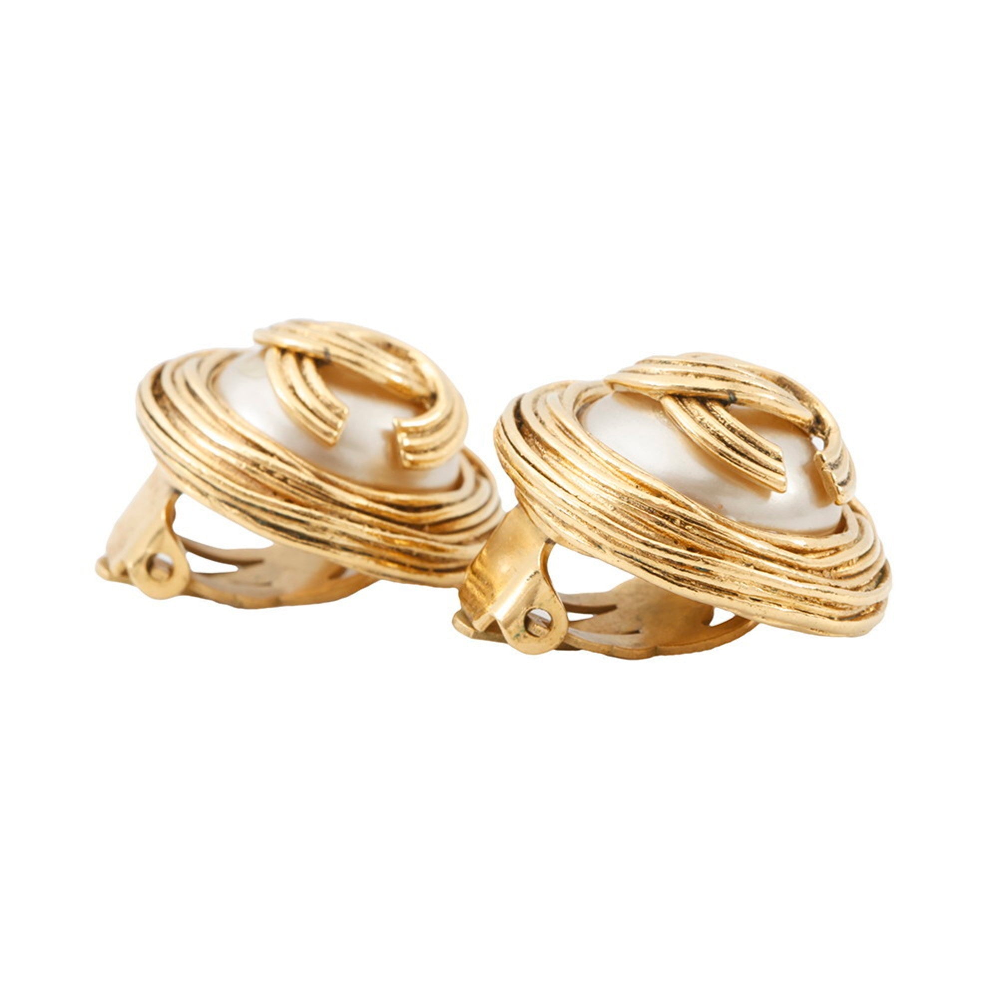 CC Logo Clip-On Earrings Metal Gold-Tone Metal