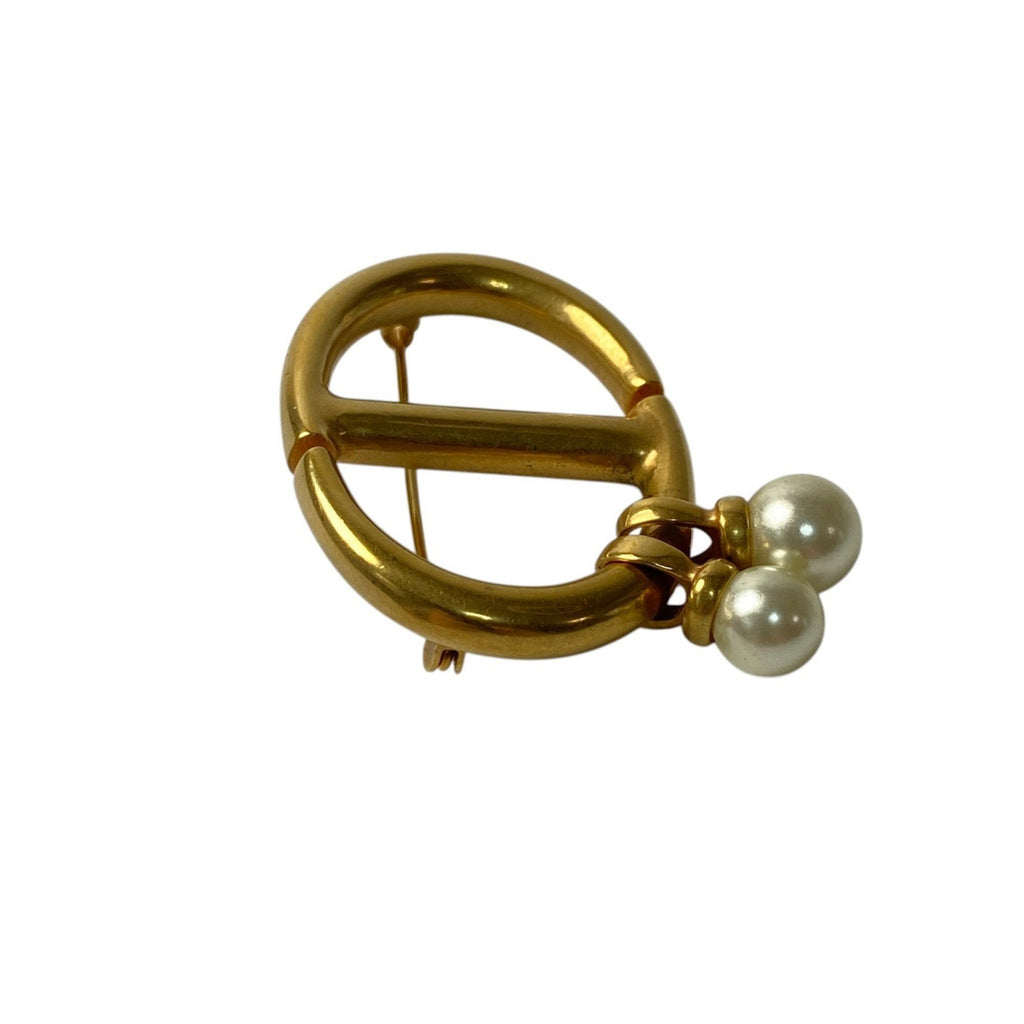CD Brooch Metal With Faux Pearls