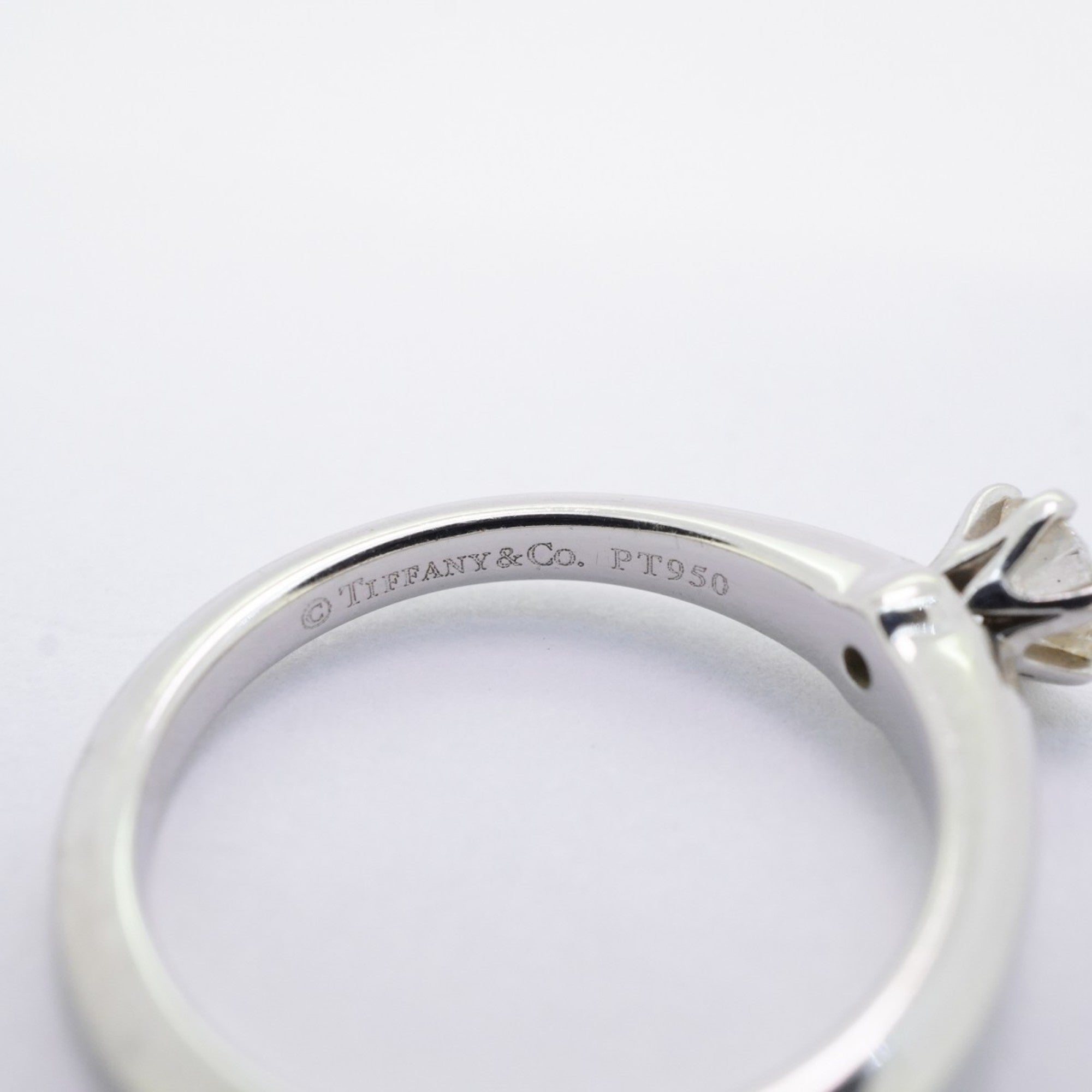 Solitaire Ring Platinum with Diamond