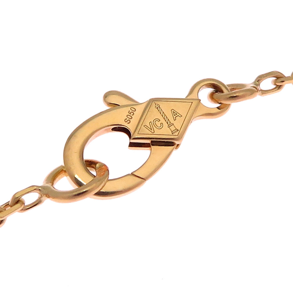 Vintage Alhambra Pendant Necklace 18K Yellow Gold and Malachite