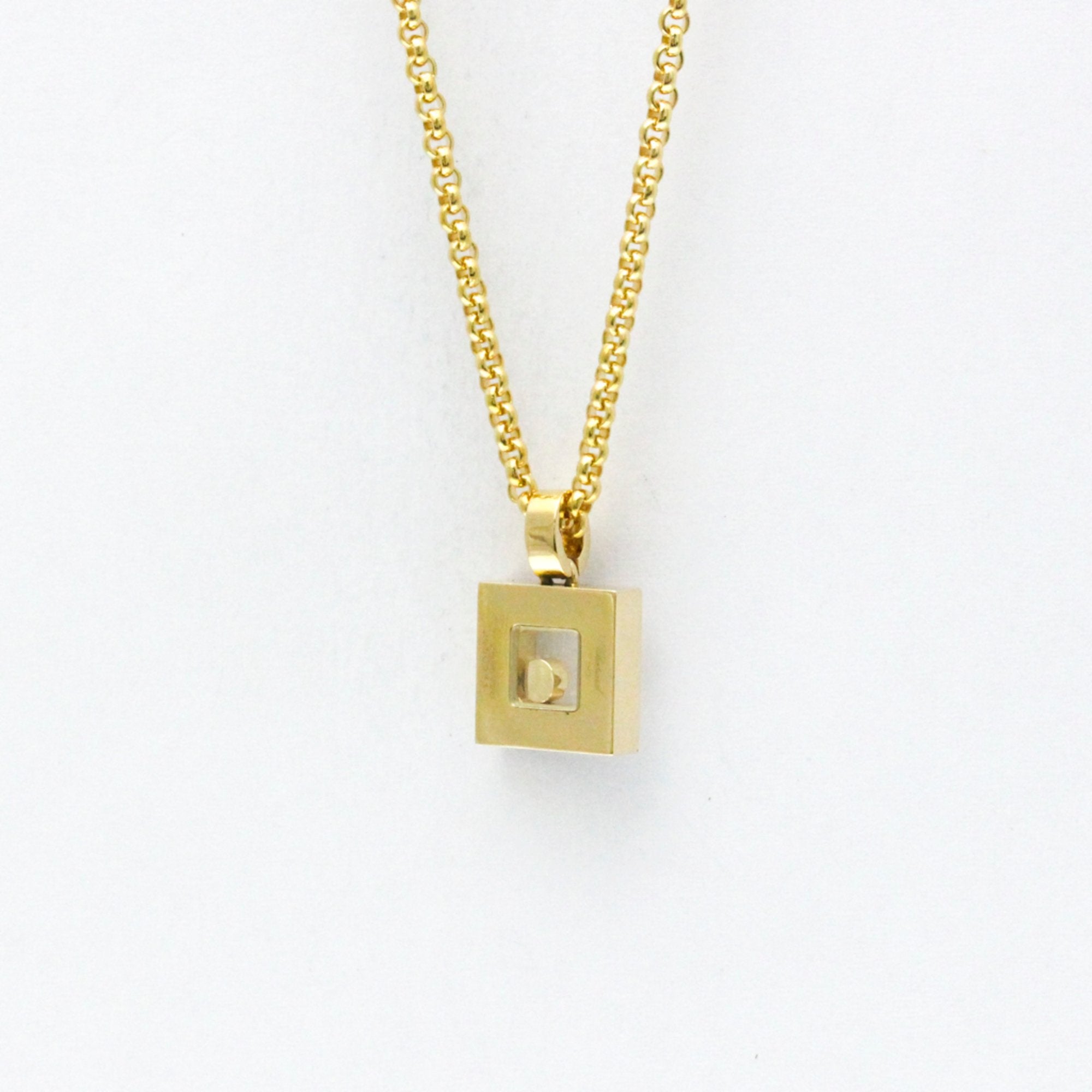 Happy Diamonds Pendant Necklace 18K Yellow Gold and Diamond