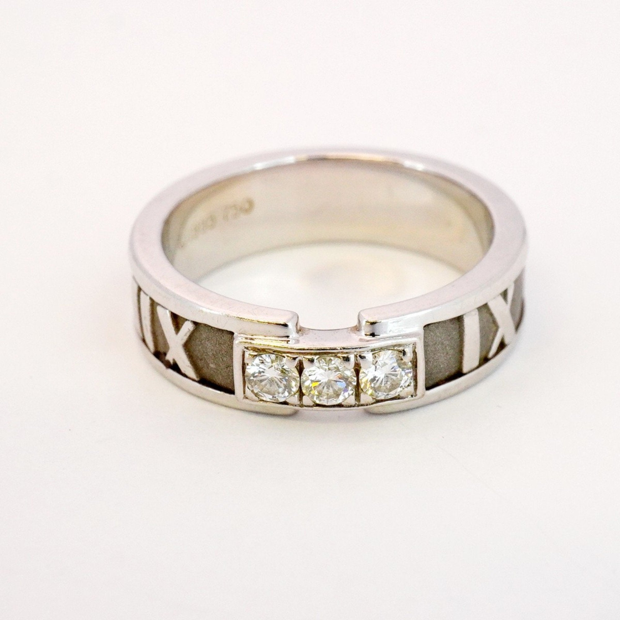 Atlas Ring 18K White Gold