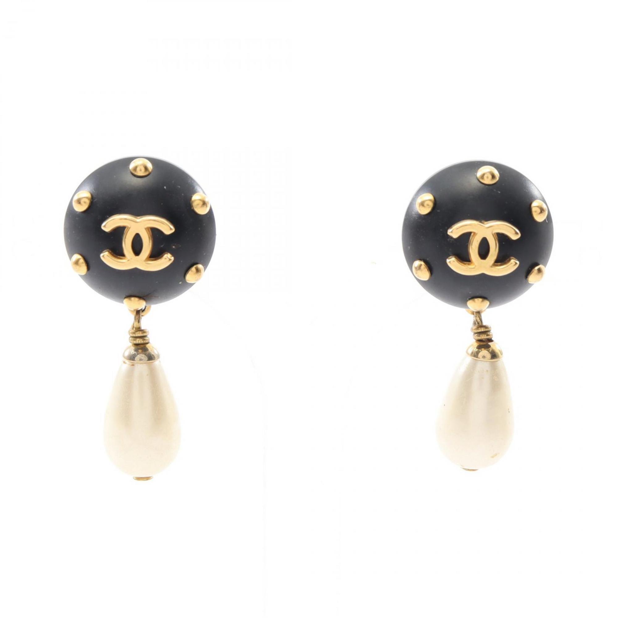 CC Logo Clip-On Earrings Metal
