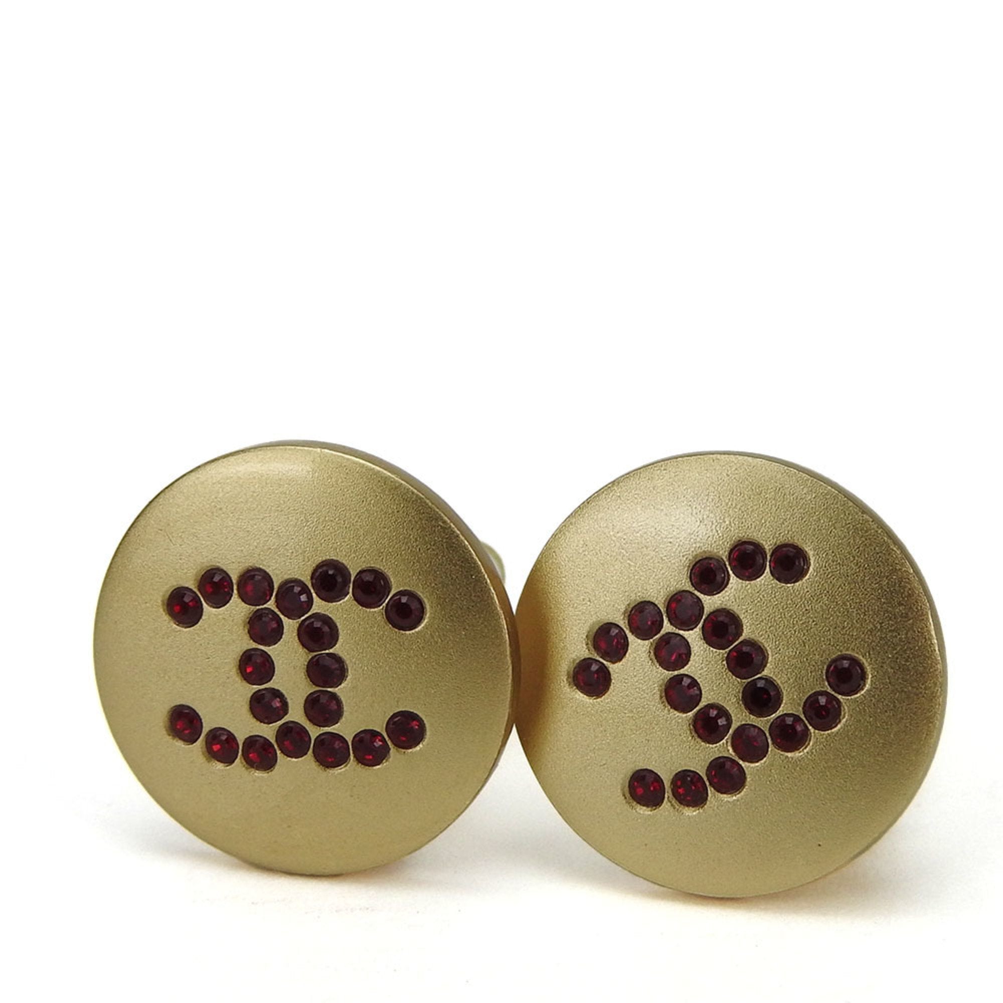 CC Logo Clip-On Earrings Metal Gold-Tone Metal