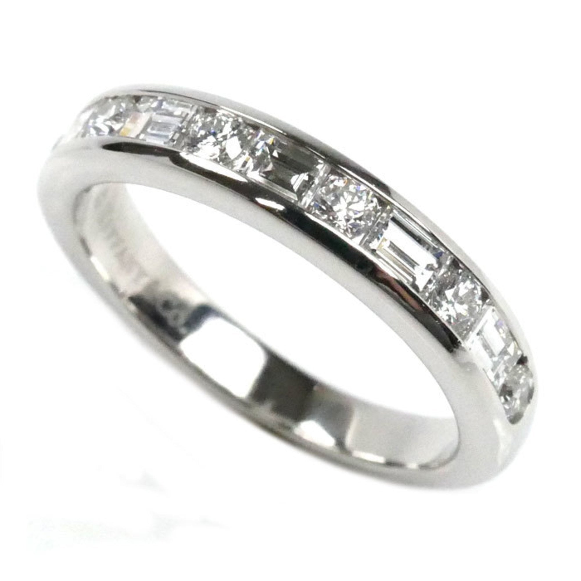 Band Ring Platinum with Diamond
