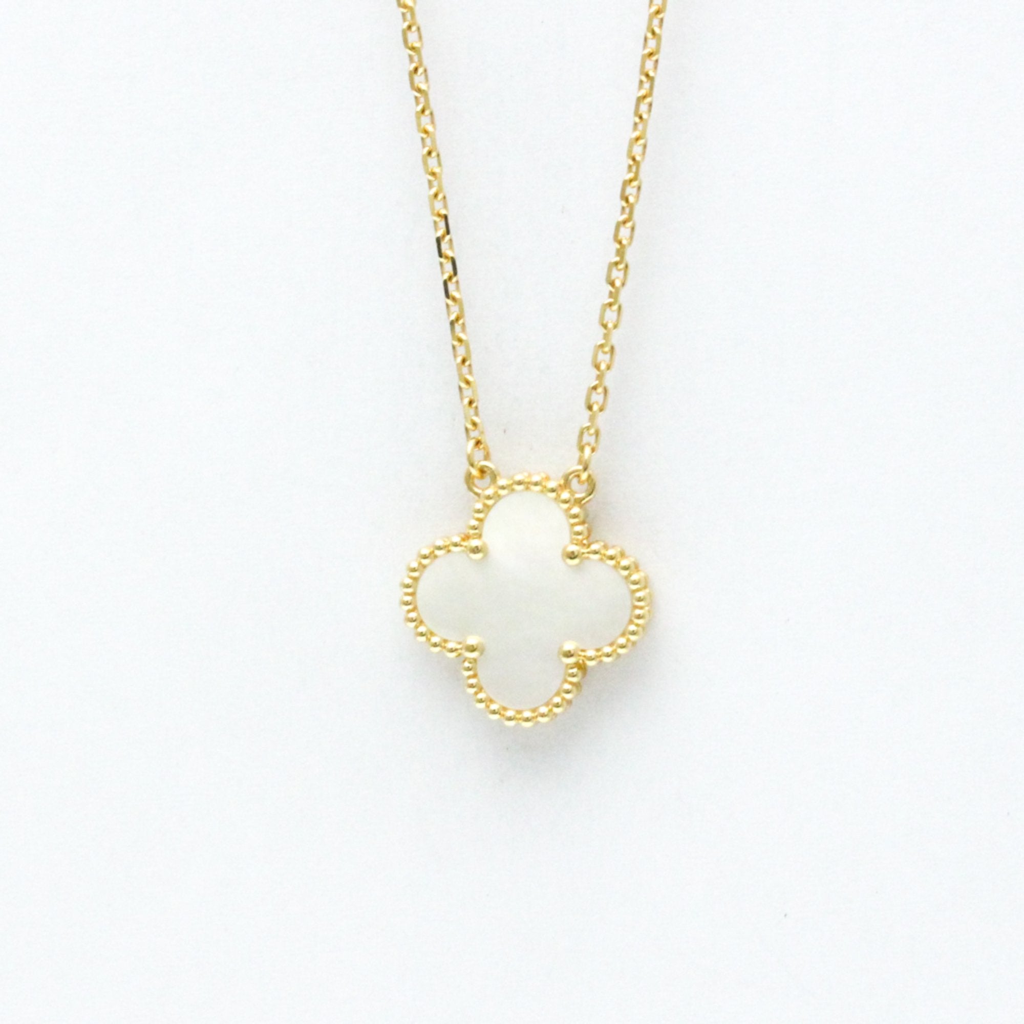 Vintage Alhambra Pendant Necklace 18K Yellow Gold