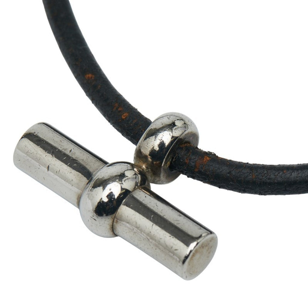 Pendant Necklace Leather and Metal Black