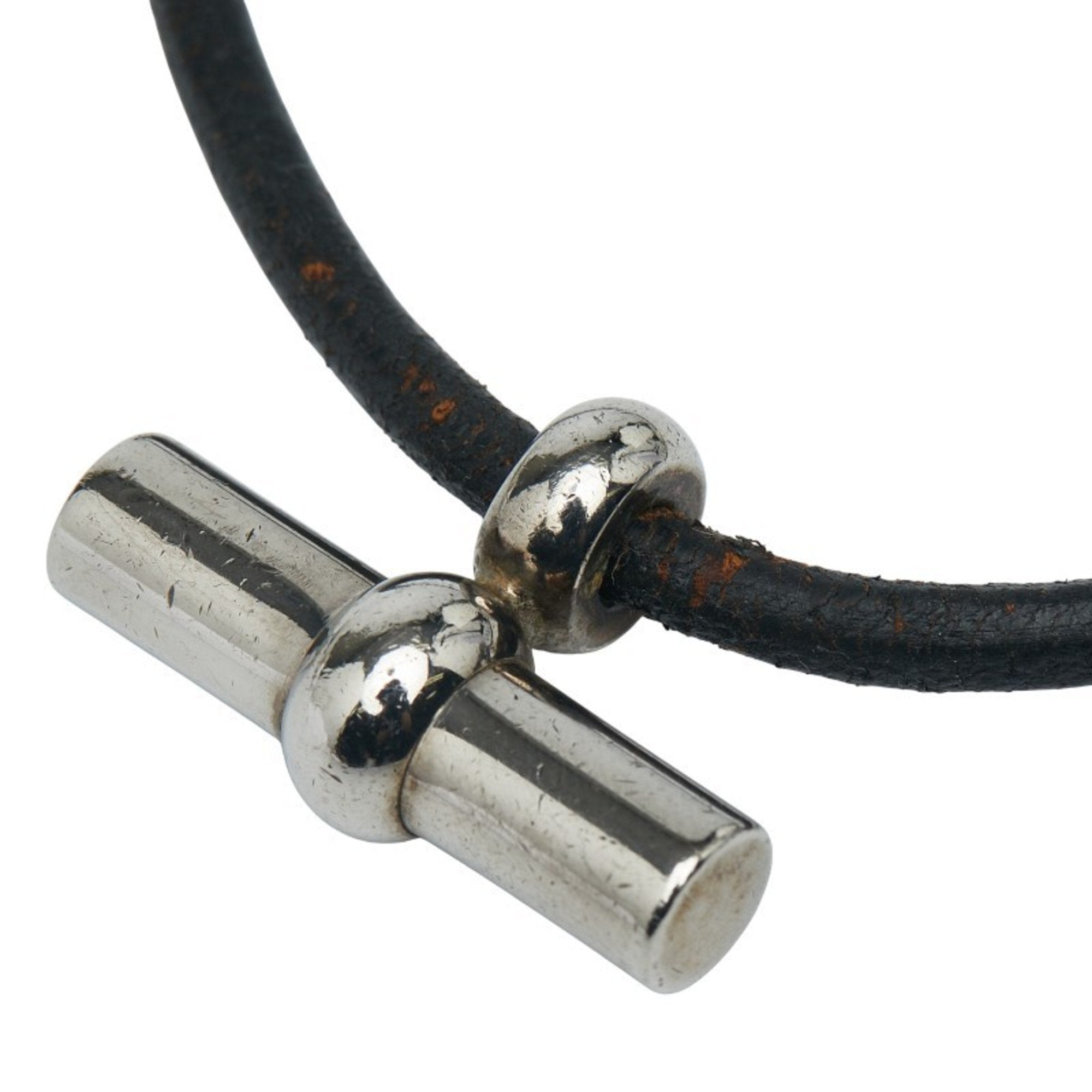 Pendant Necklace Leather and Metal Black