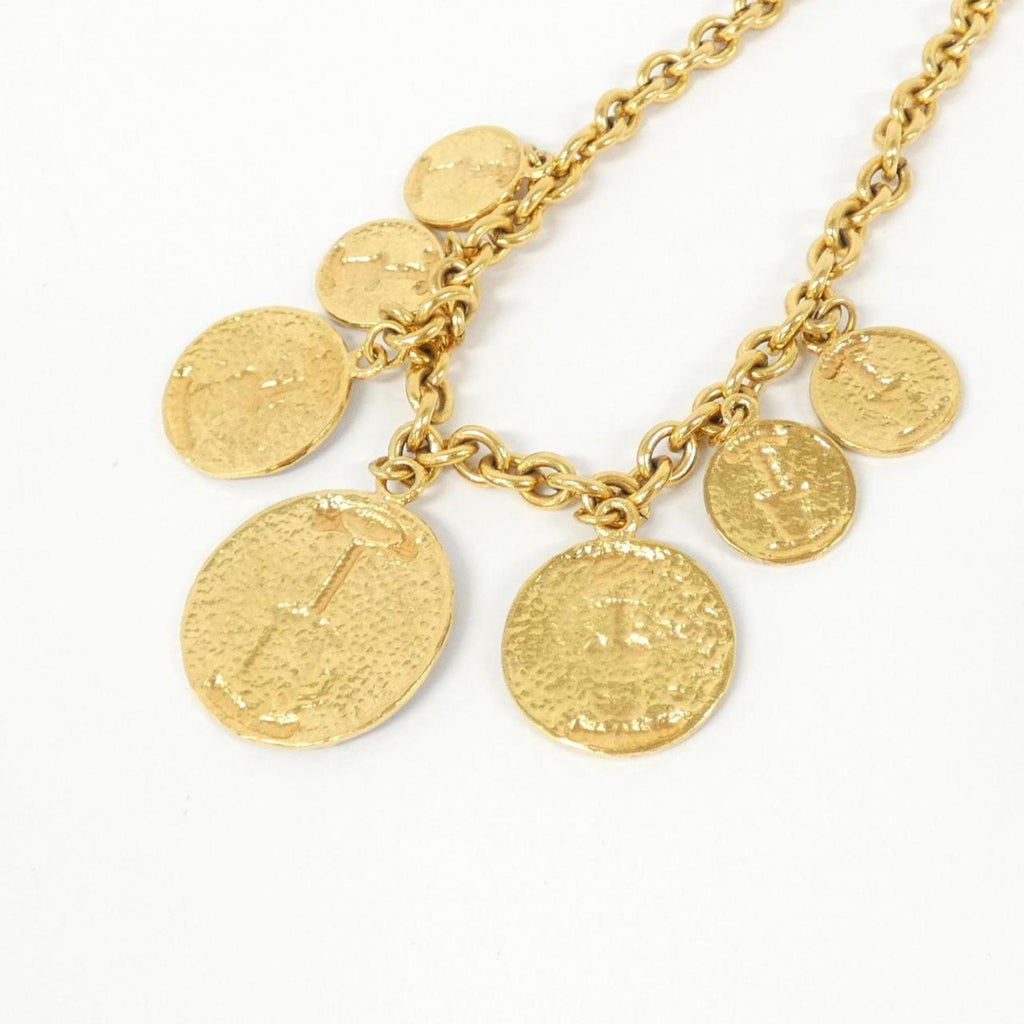 Pendant Necklace Metal