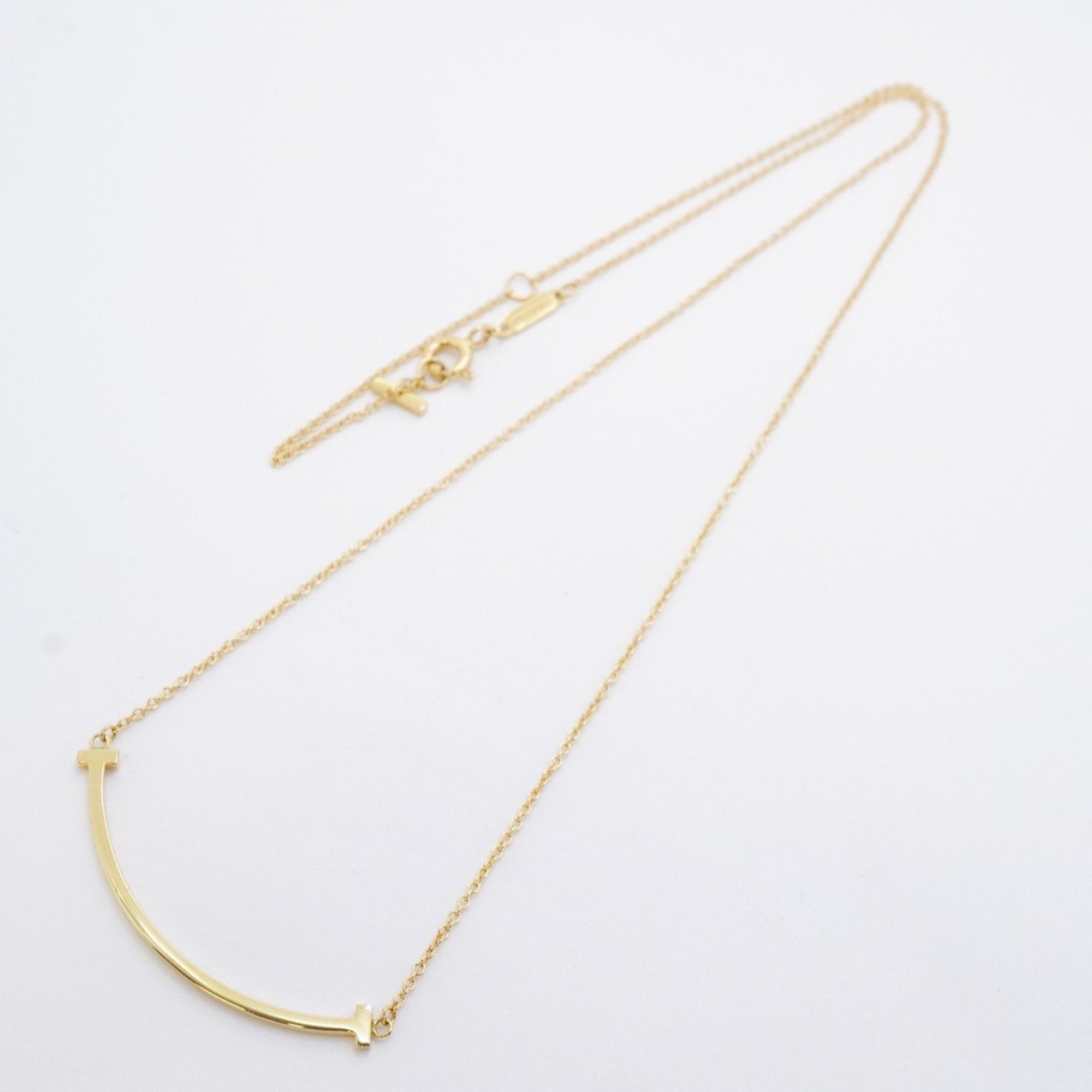 T Smile Pendant Necklace 18K Yellow Gold