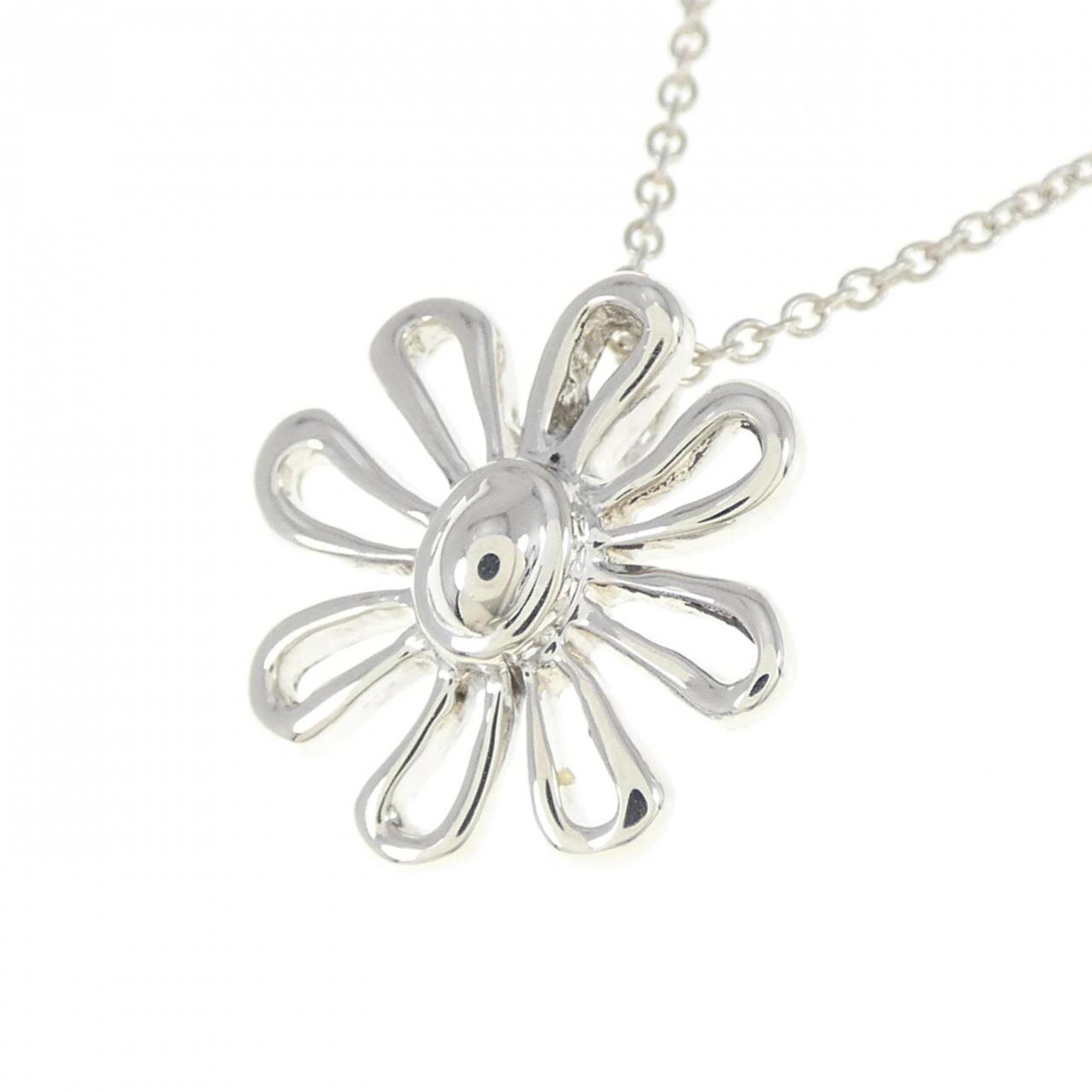 Daisy Pendant Necklace Sterling Silver
