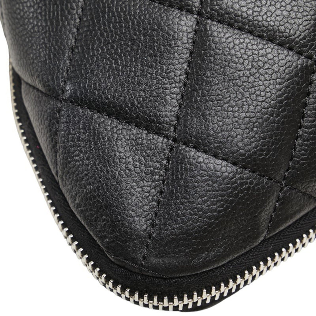Timeless CC Expandable Tote Quilted Caviar Medium