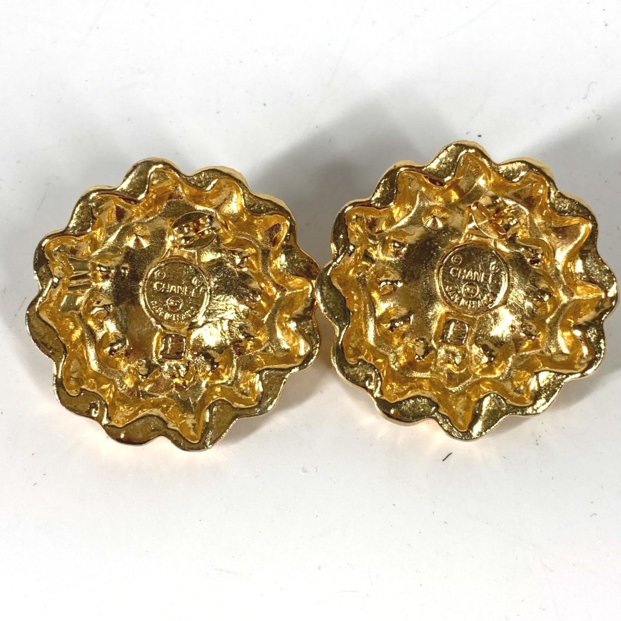 Vintage Earrings Gold-Tone Metal