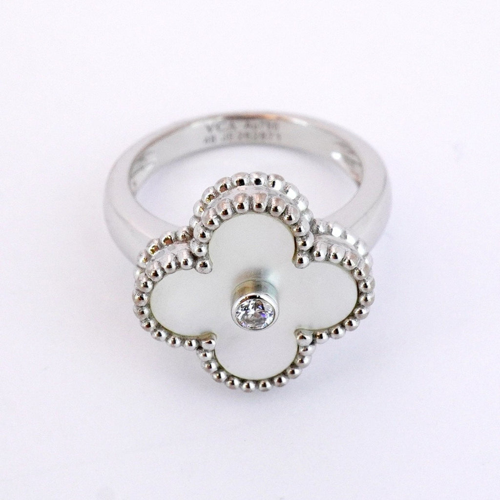 Alhambra Ring 18K White Gold and Mother of Pearl