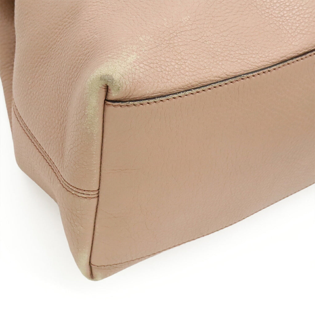 Soho Chain Strap Shoulder Bag Leather Medium
