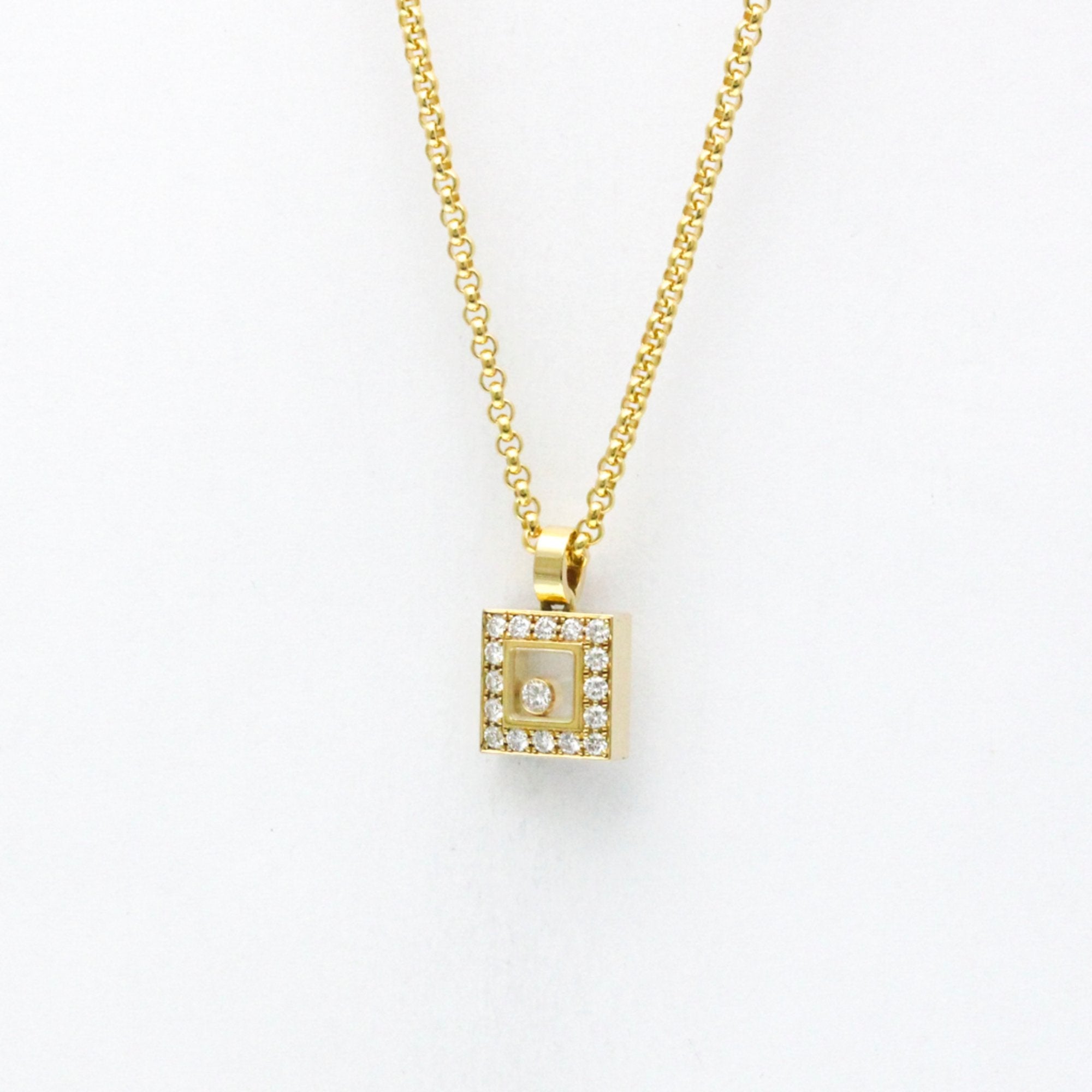 Happy Diamonds Pendant Necklace 18K Yellow Gold and Diamond