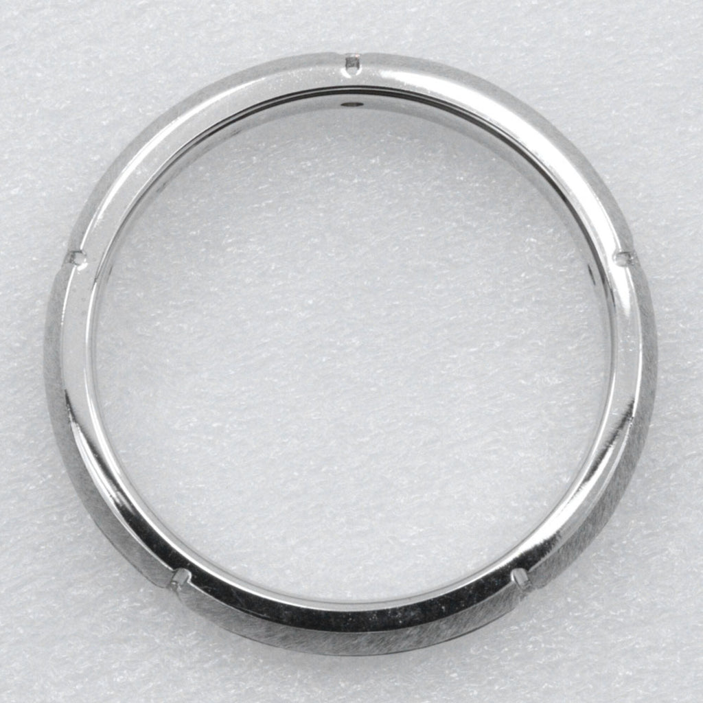 Ring 18K White Gold with Diamond