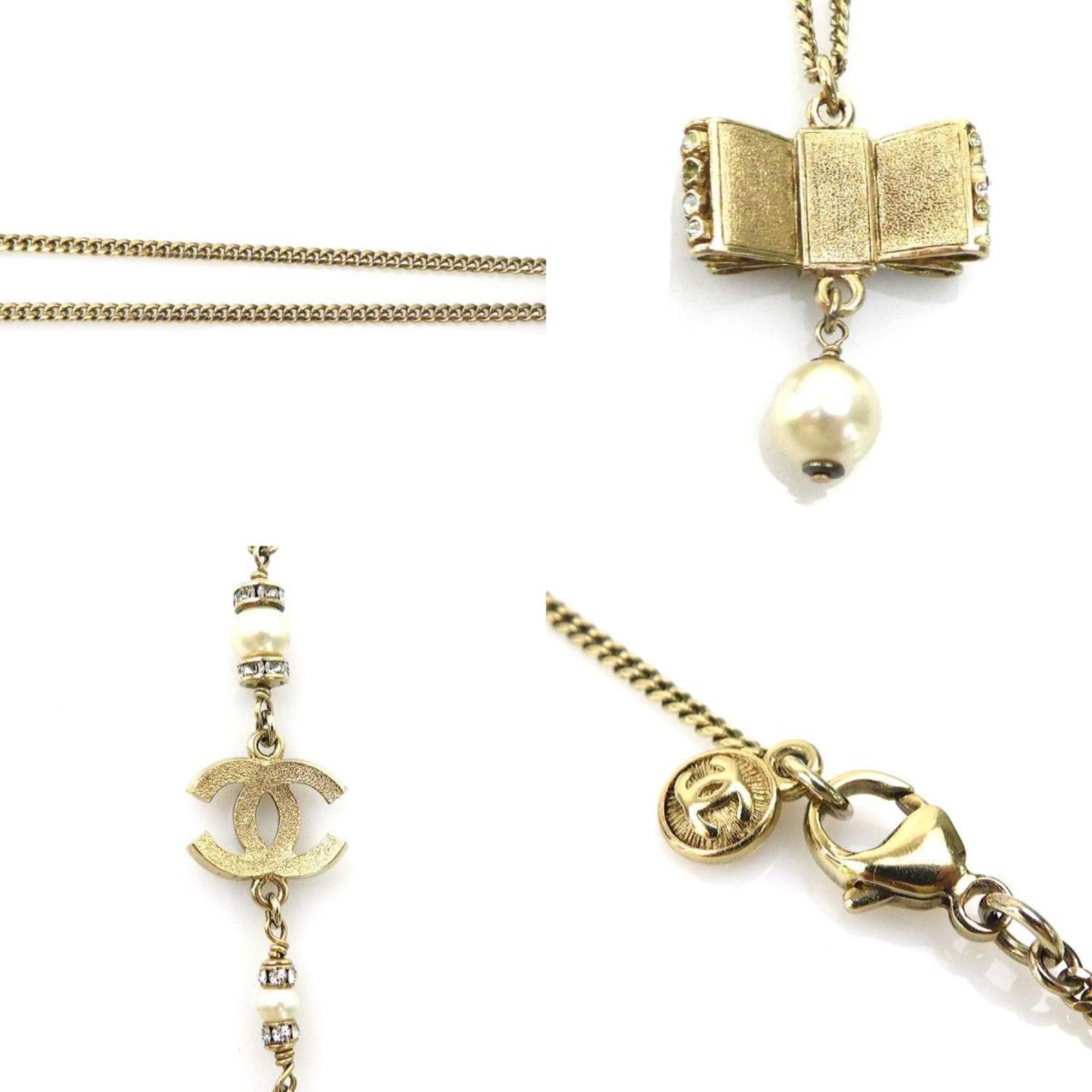 CC Logo Pendant Necklace Gold-Tone Metal