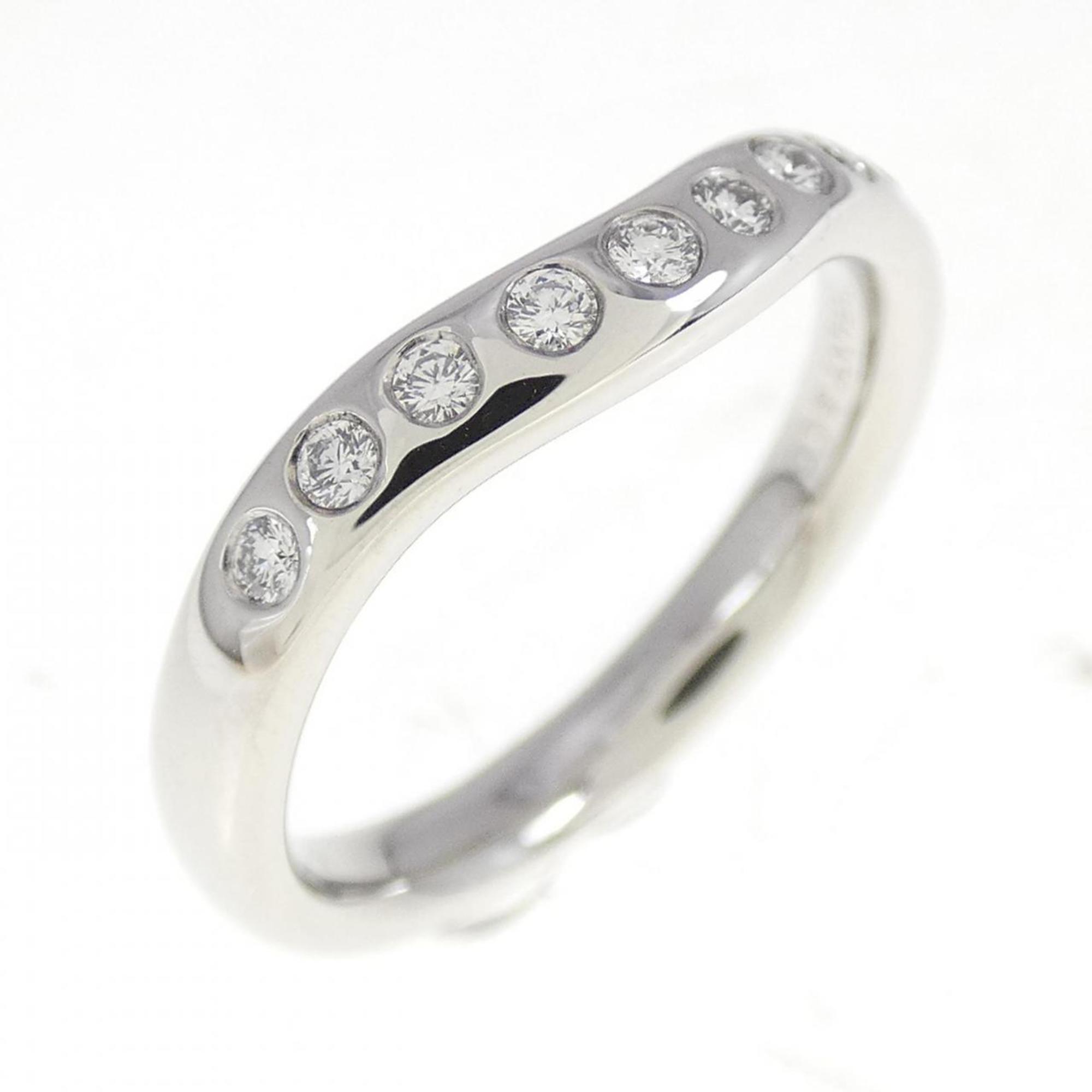 Wide Curved Ring Platinum with Diamond