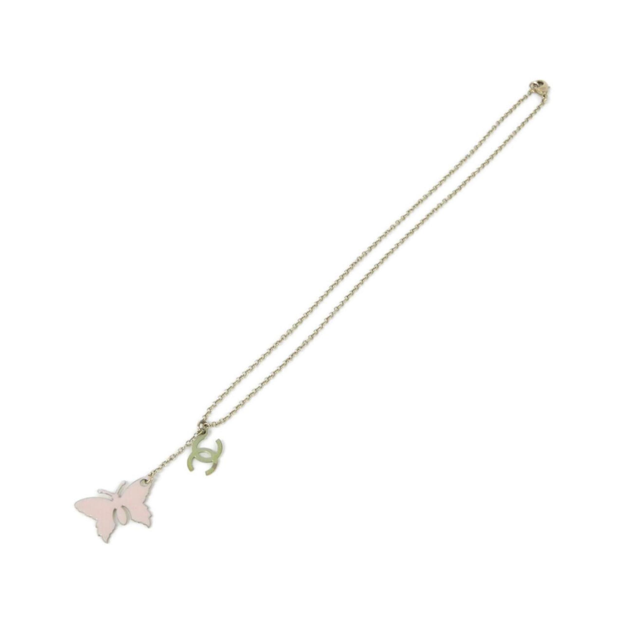 Pendant Necklace Gold-Tone Metal