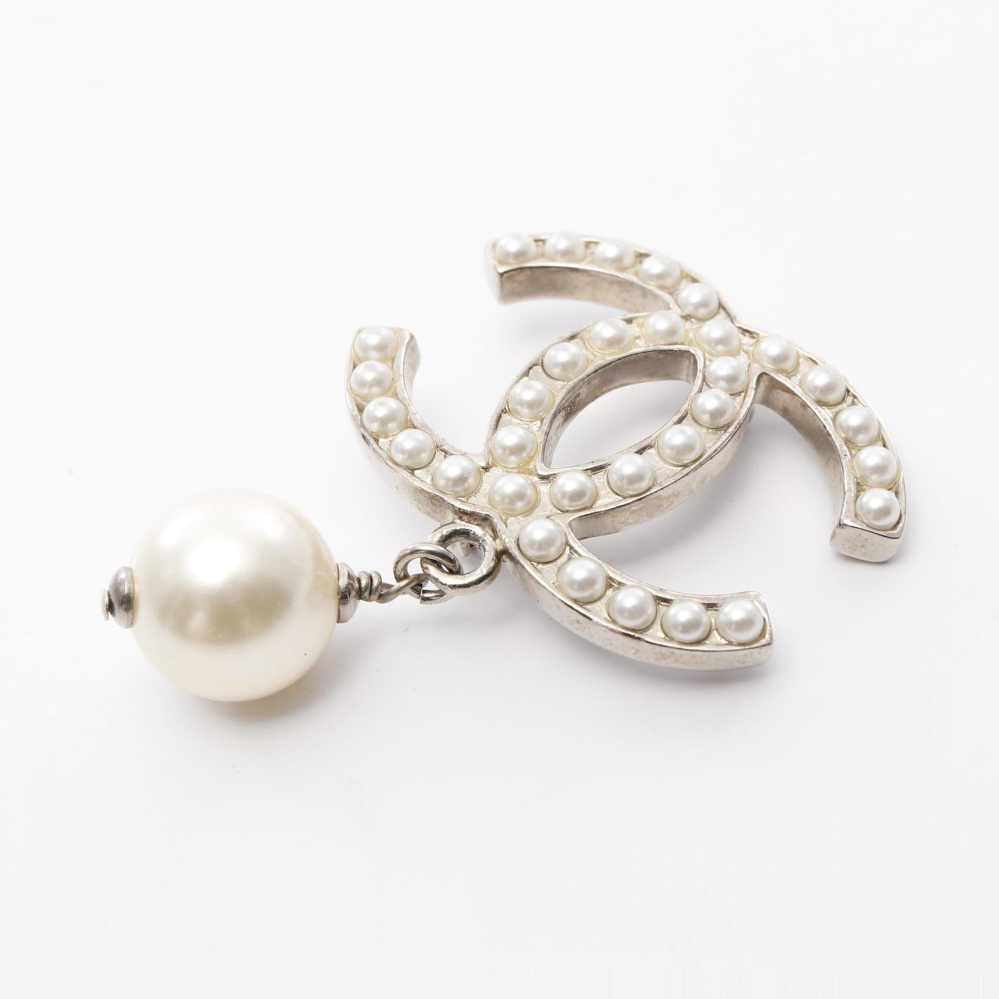 CC Logo Brooch Metal