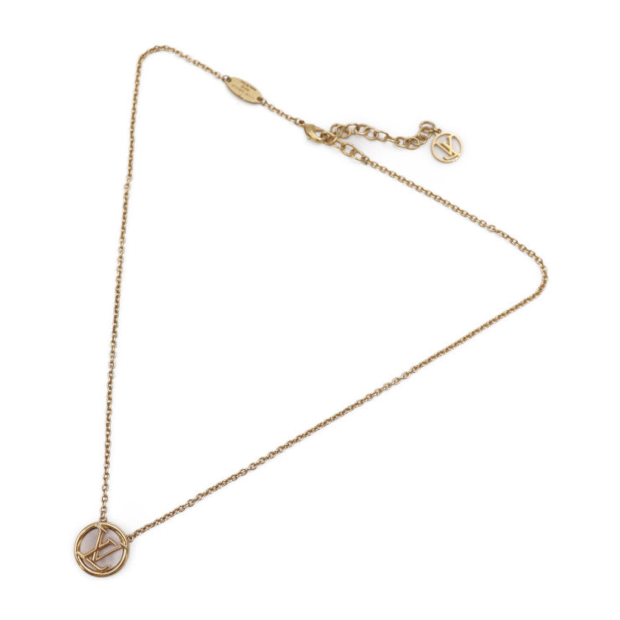 Pendant Necklace Metal and Mother Of Pearl