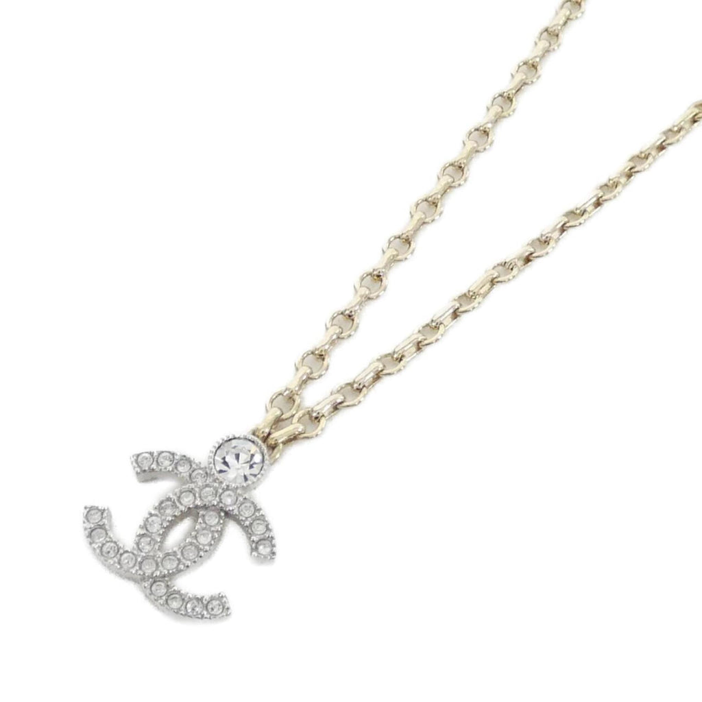 Pendant Necklace Metal