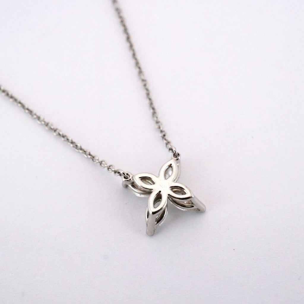 Pendant Necklace Platinum with Diamond