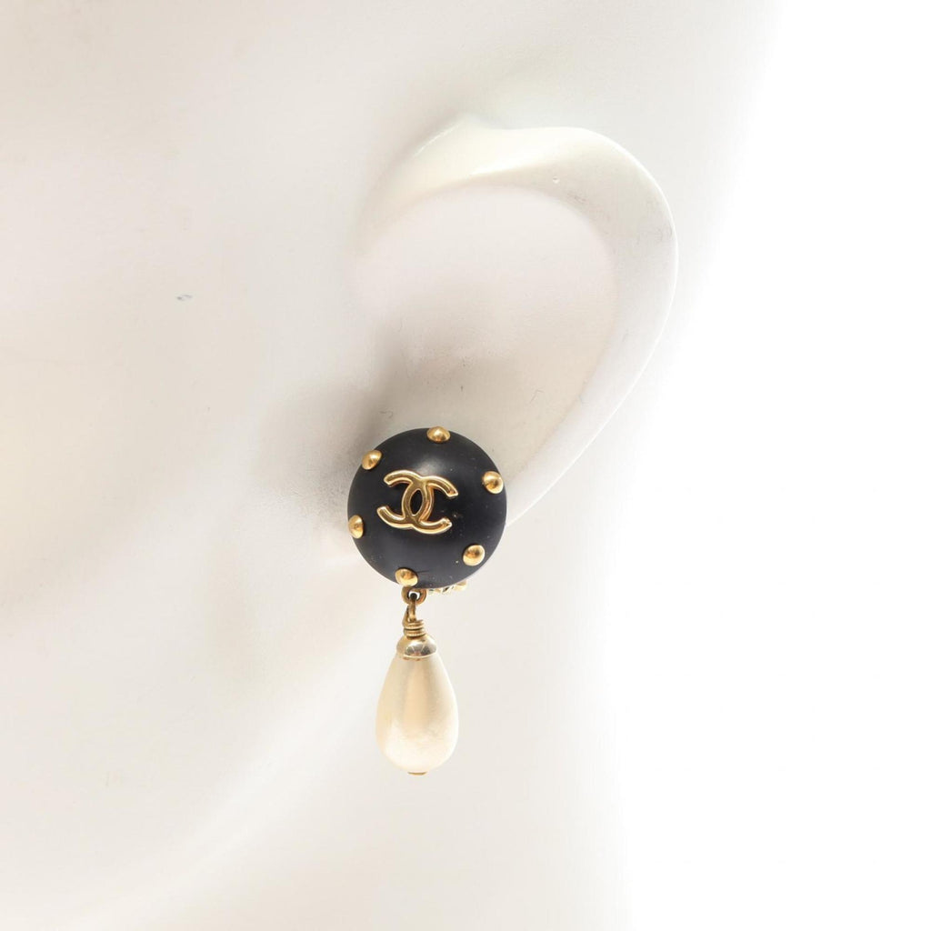 CC Logo Clip-On Earrings Metal