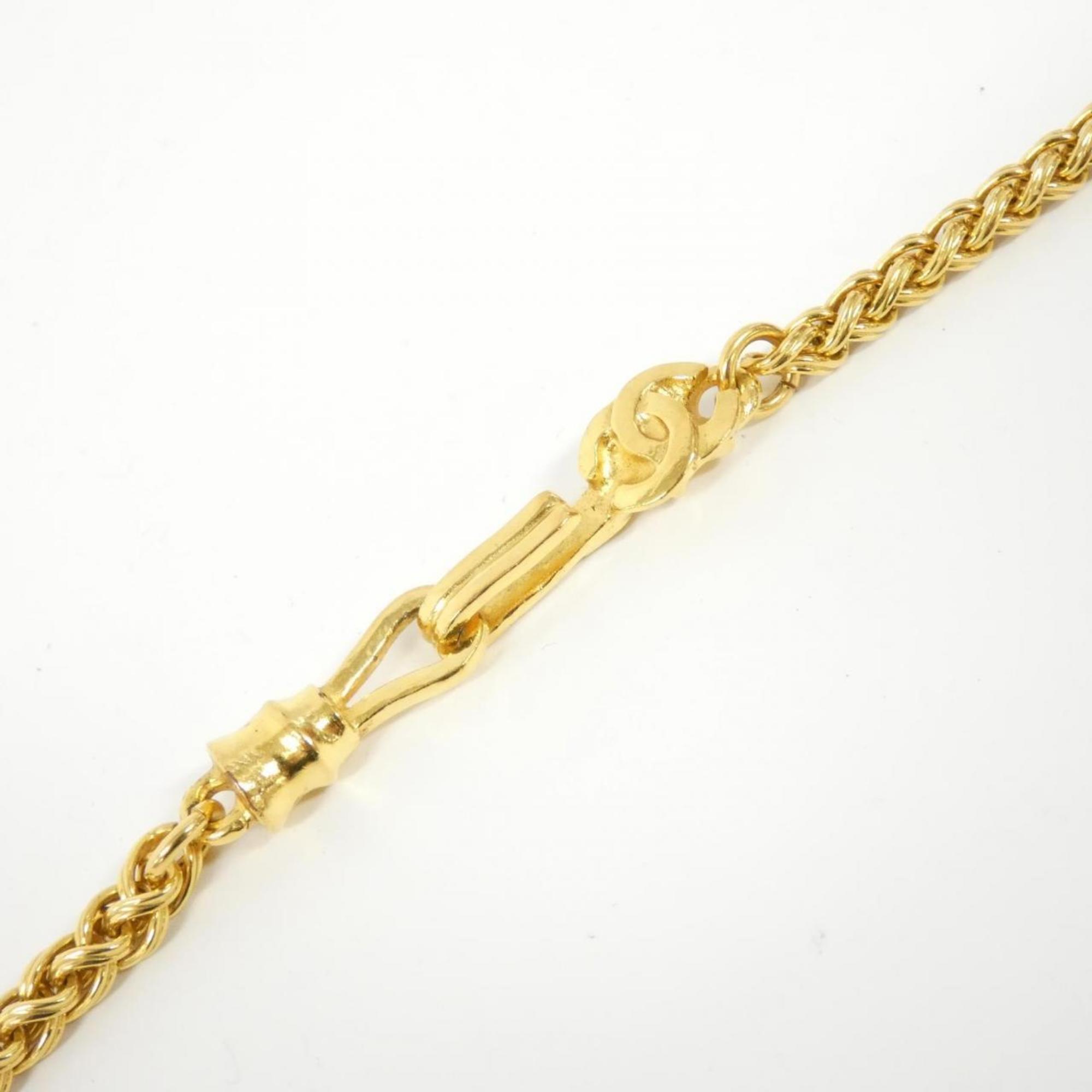 Pendant Necklace Metal