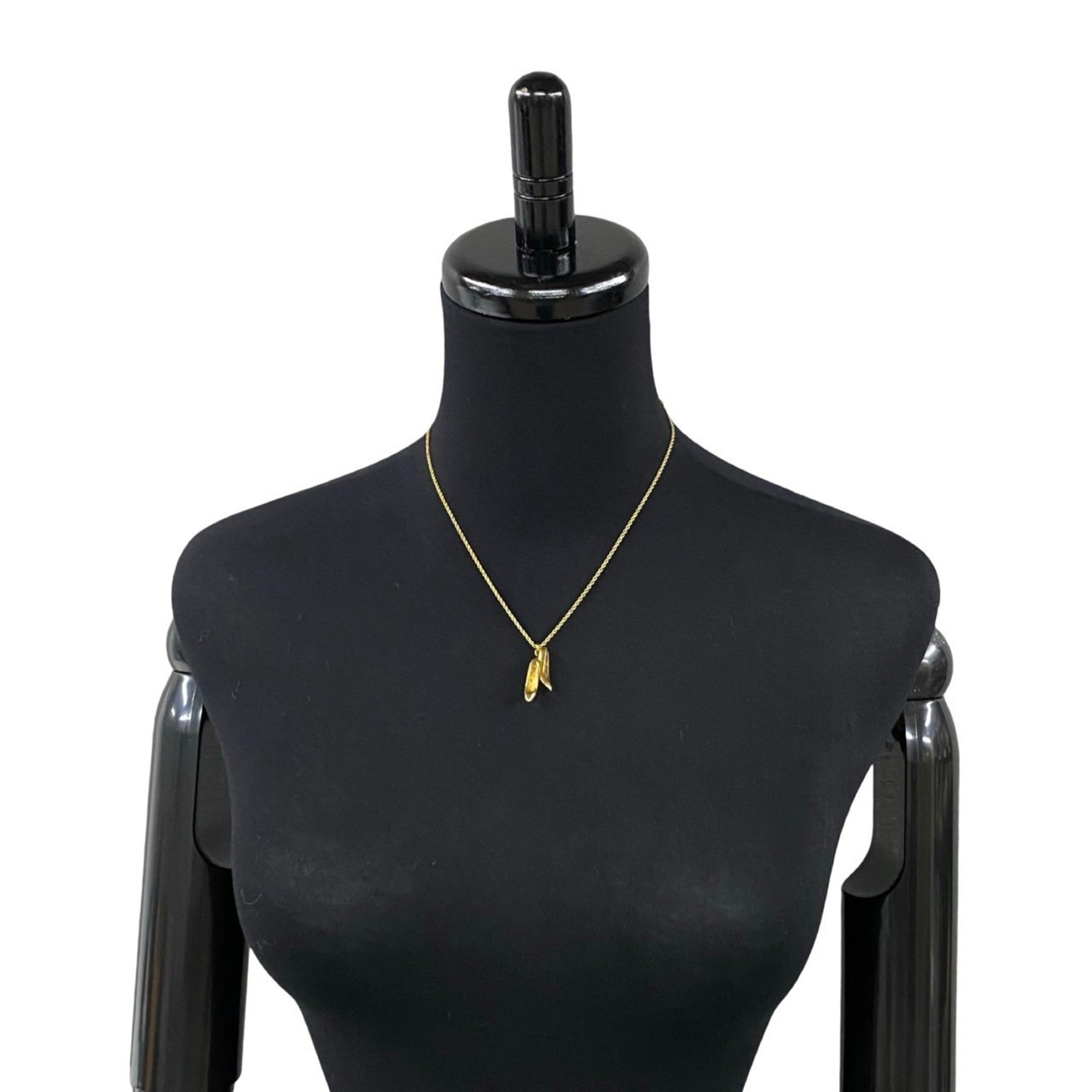 High Heel Motif Pendant Necklace Gold