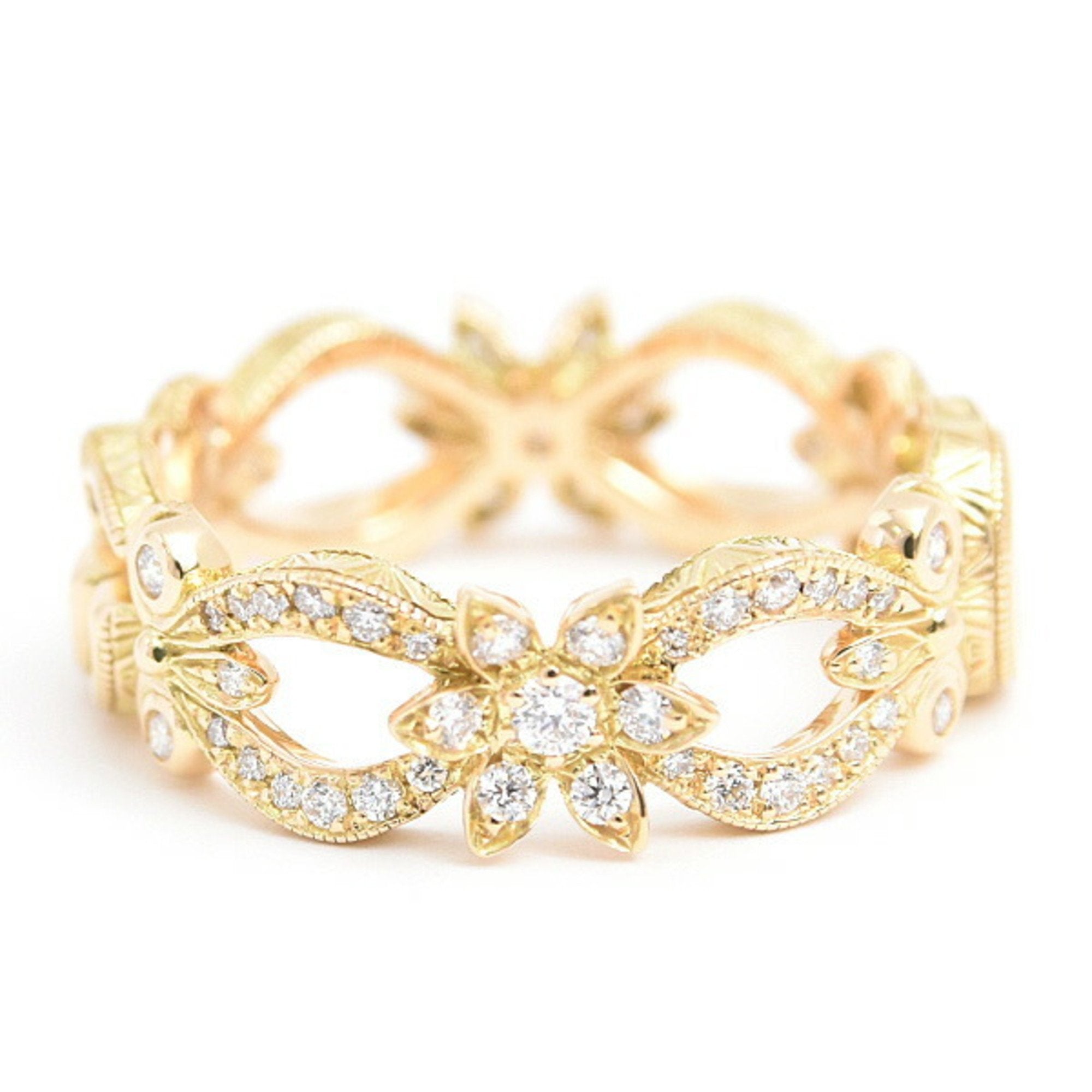 Band Ring 18K Yellow Gold With Diamond