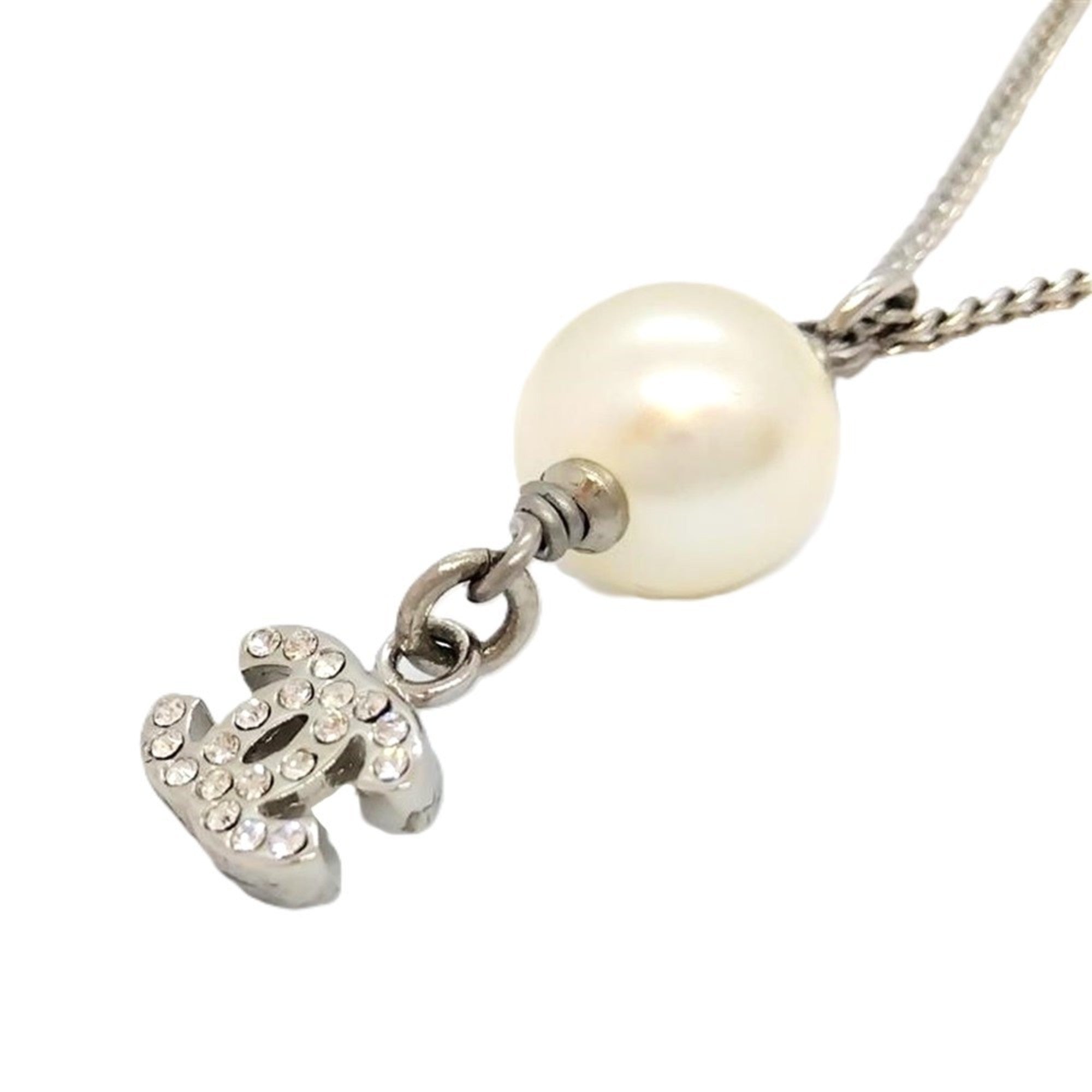 CC Logo Pendant Necklace Metal