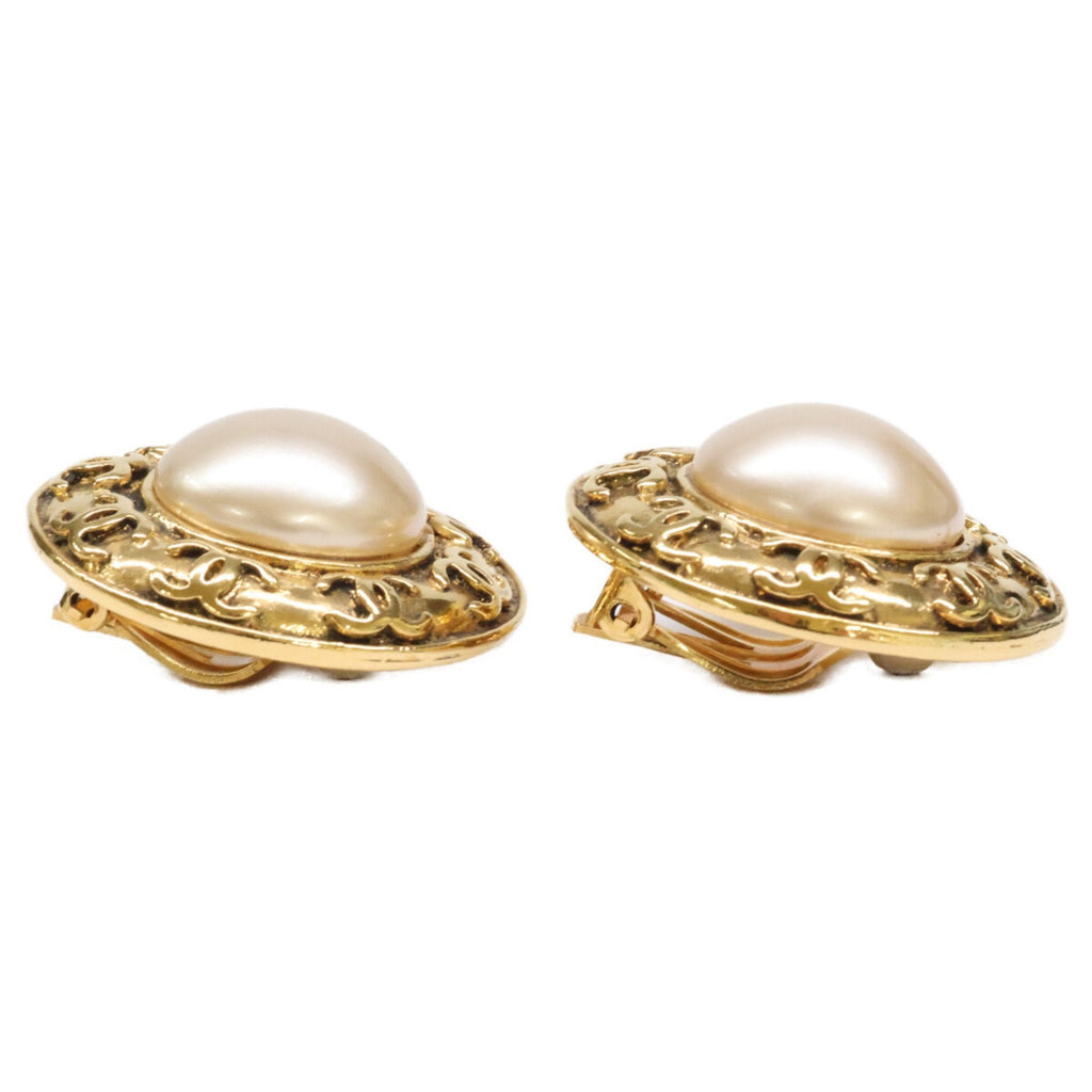CC Logo Clip-On Earrings Gold-Tone Metal Gold-Tone Metal