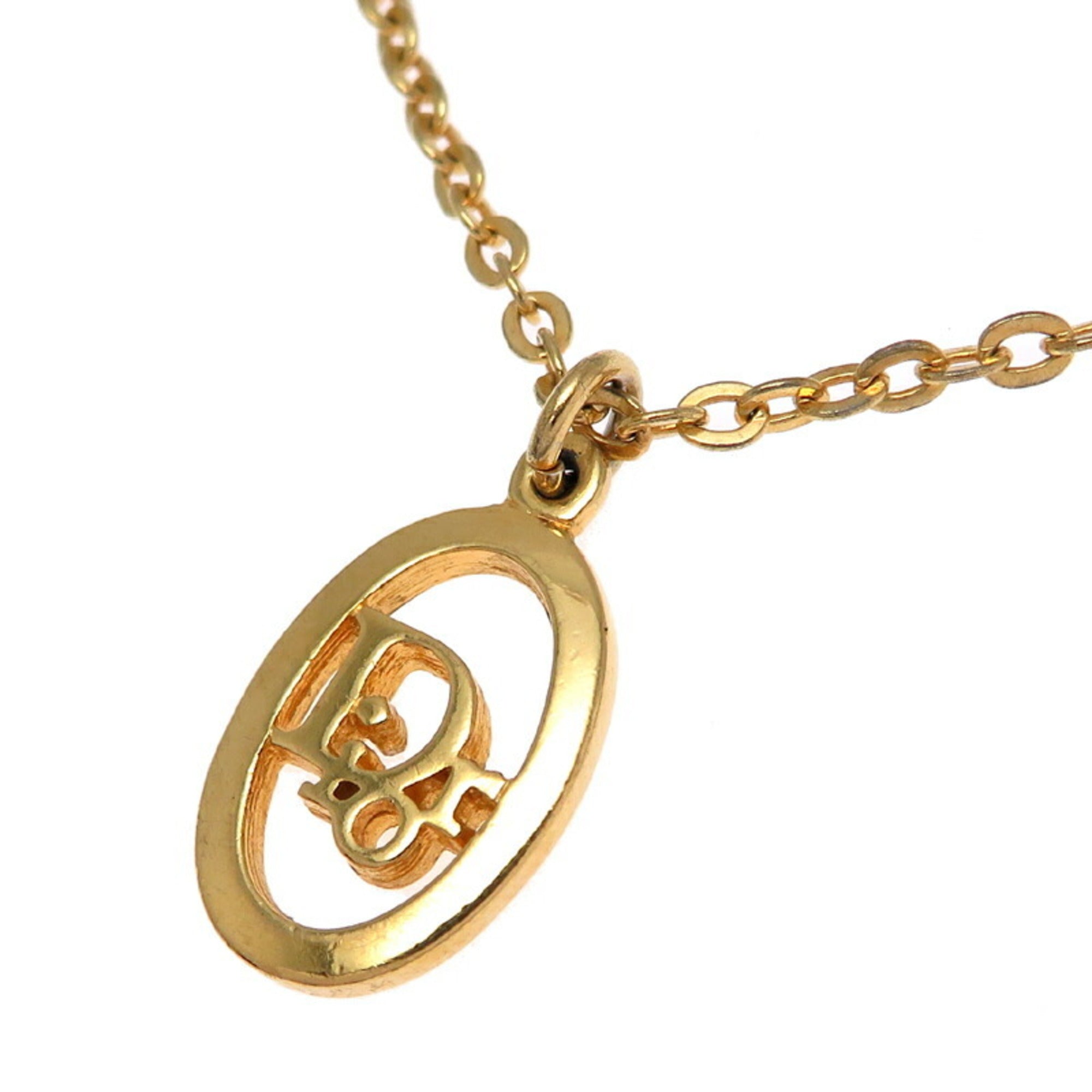 Pendant Necklace Gold