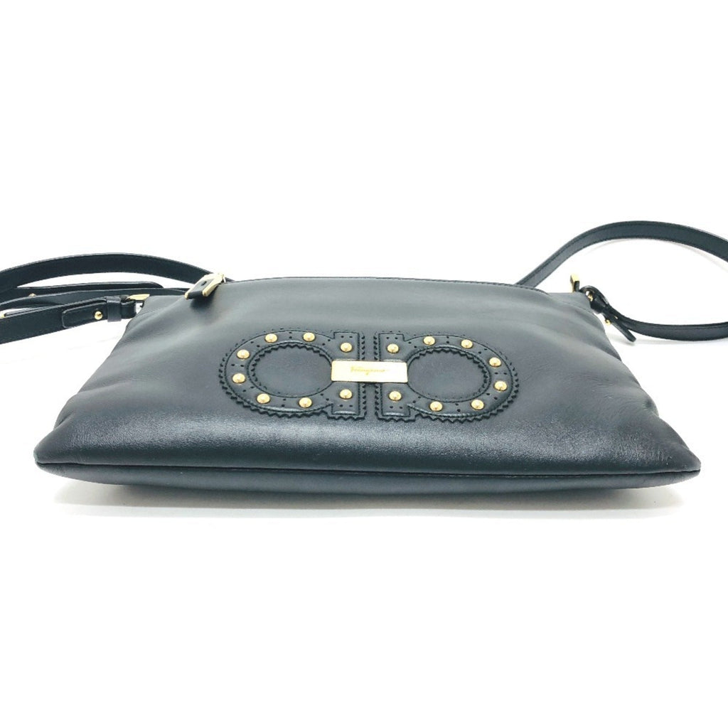 Gancio Front Zip Crossbody Bag Studded Leather Medium