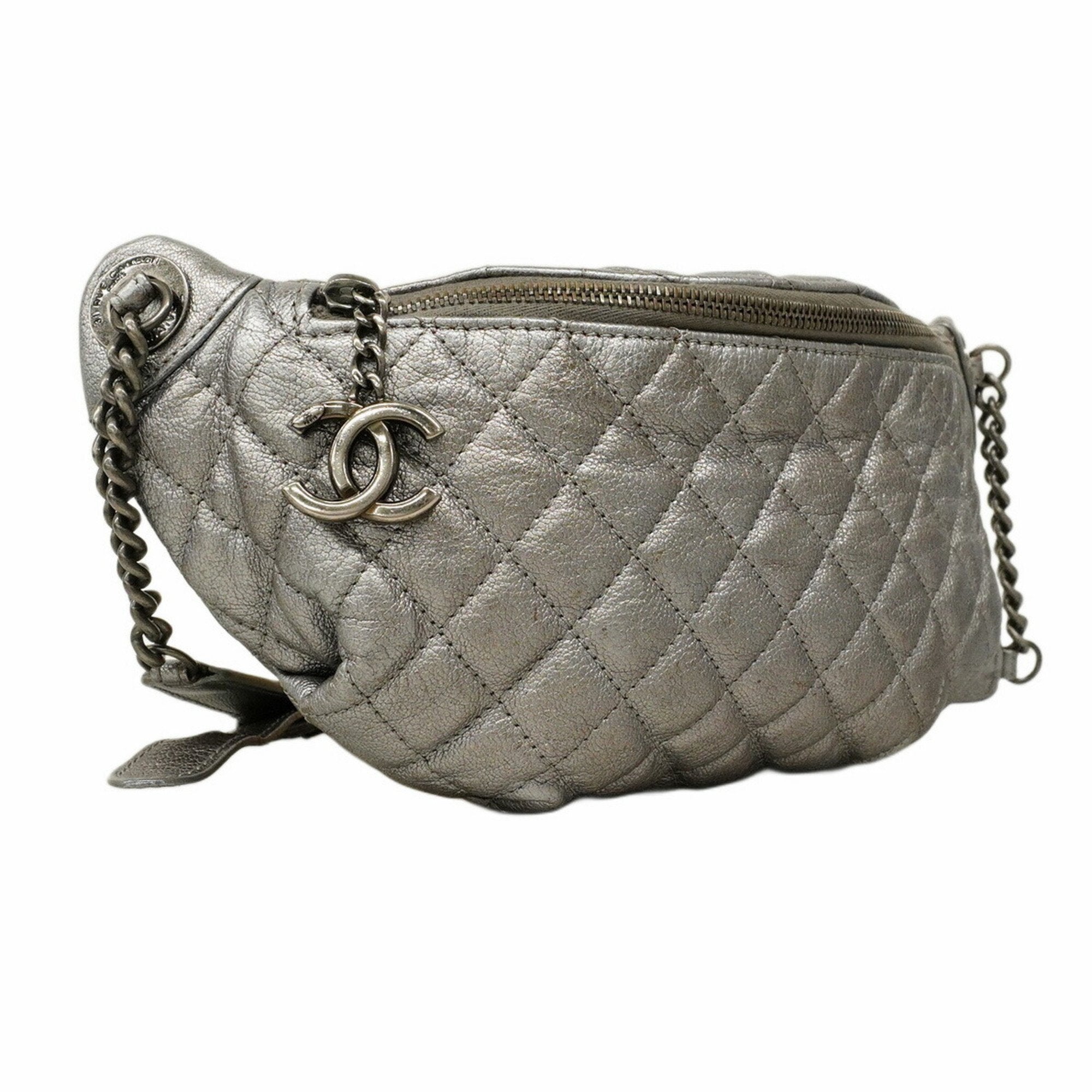 Banane Waist Bag Quilted Leather