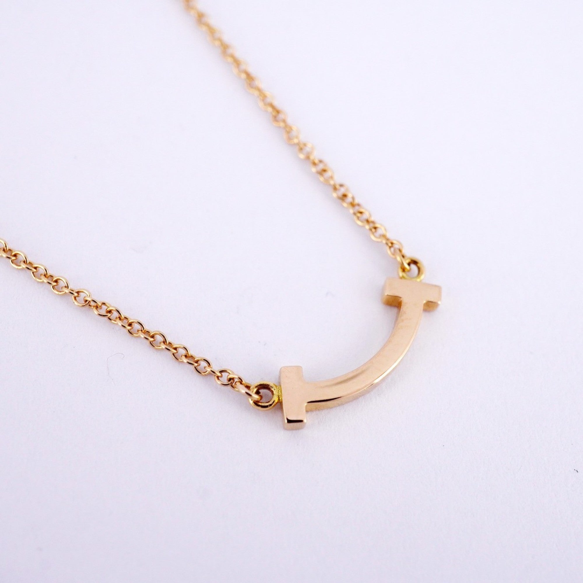 T Smile Mini Pendant Necklace 18K Rose Gold