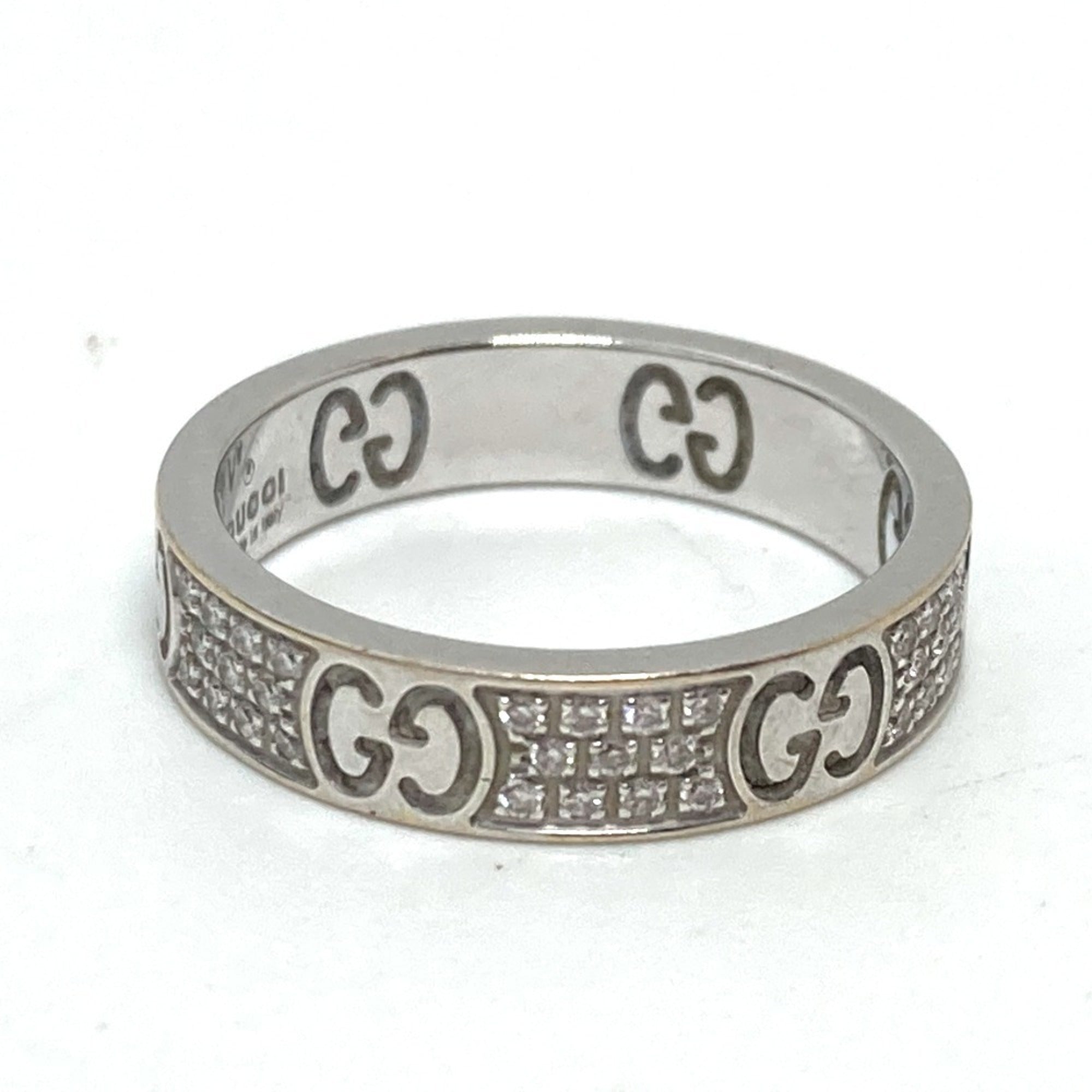 Band Ring 18K White Gold with Diamond