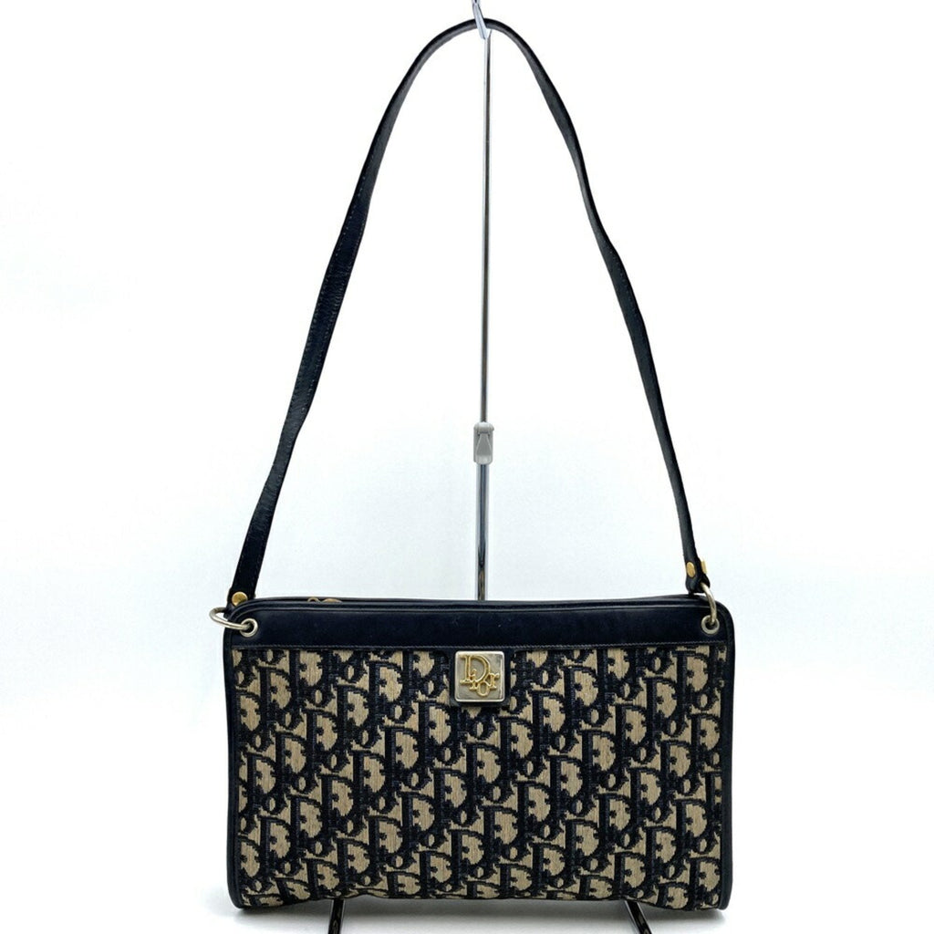 Wristlet Clutch Oblique Canvas