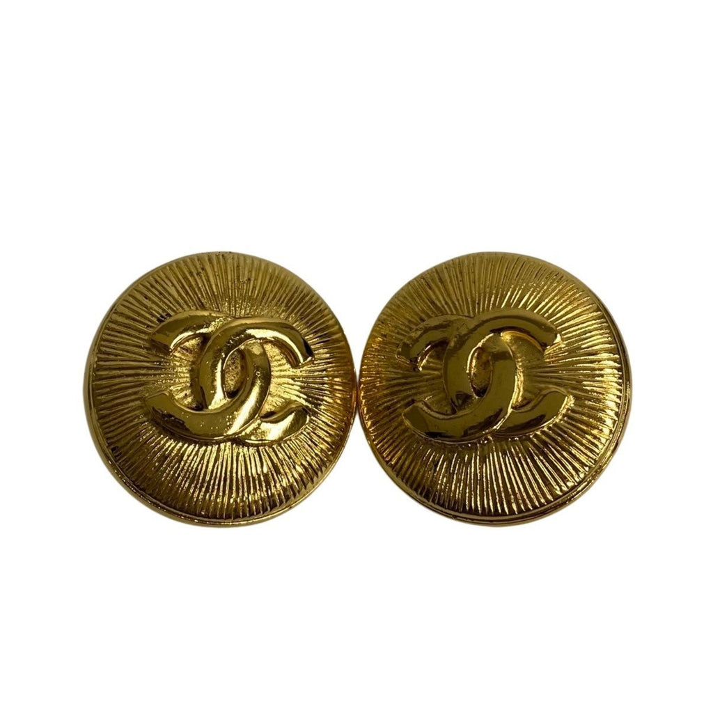 CC Logo Clip-On Earrings Metal Gold-Tone Metal