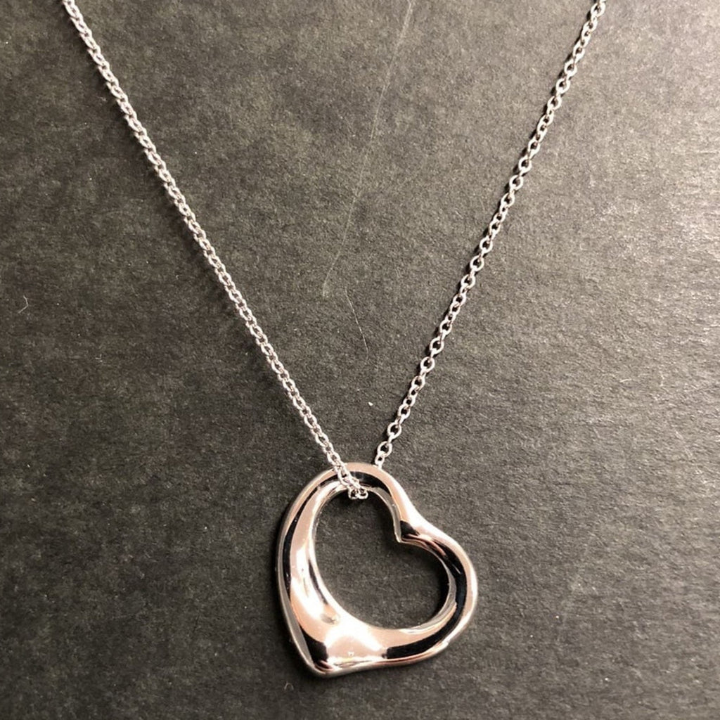 Pendant Necklace Platinum