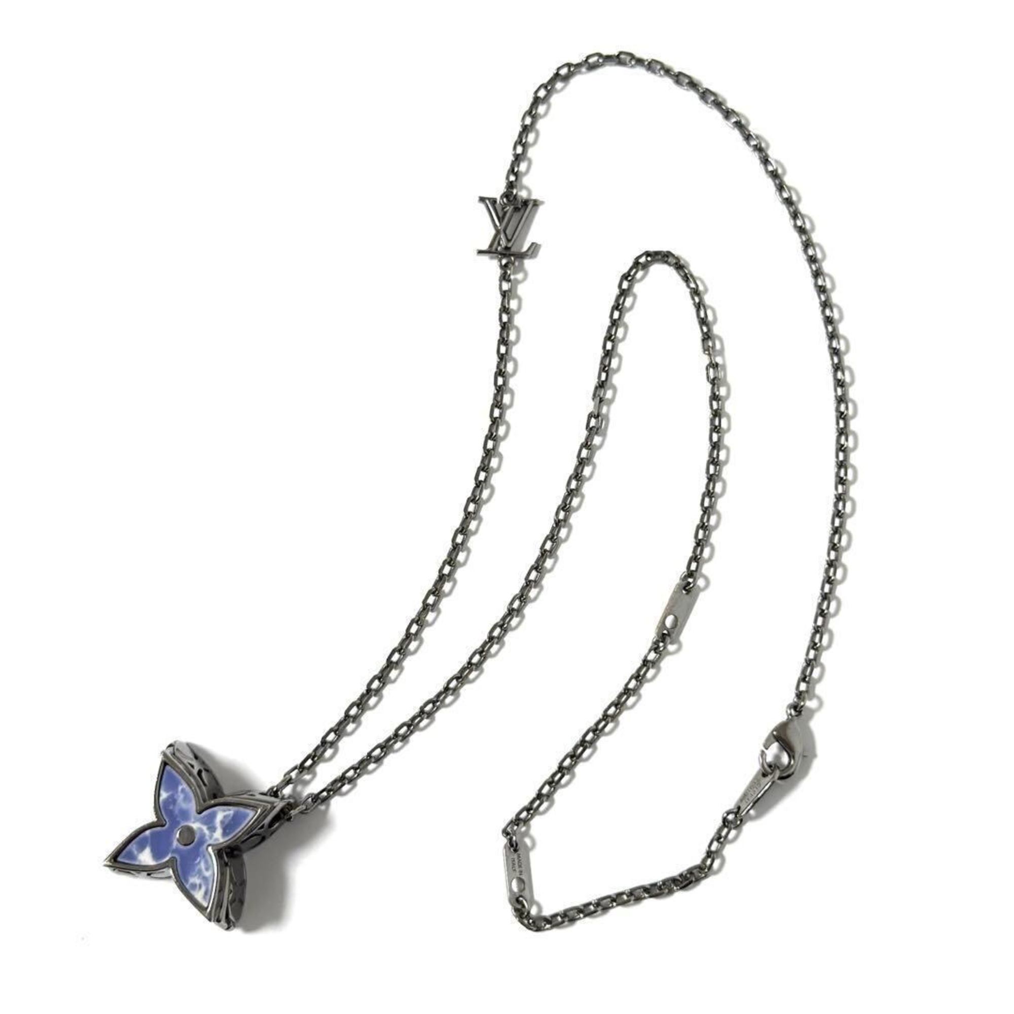 Pendant Necklace Metal