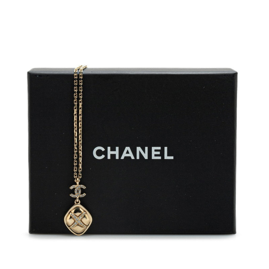CC Logo Pendant Necklace Metal