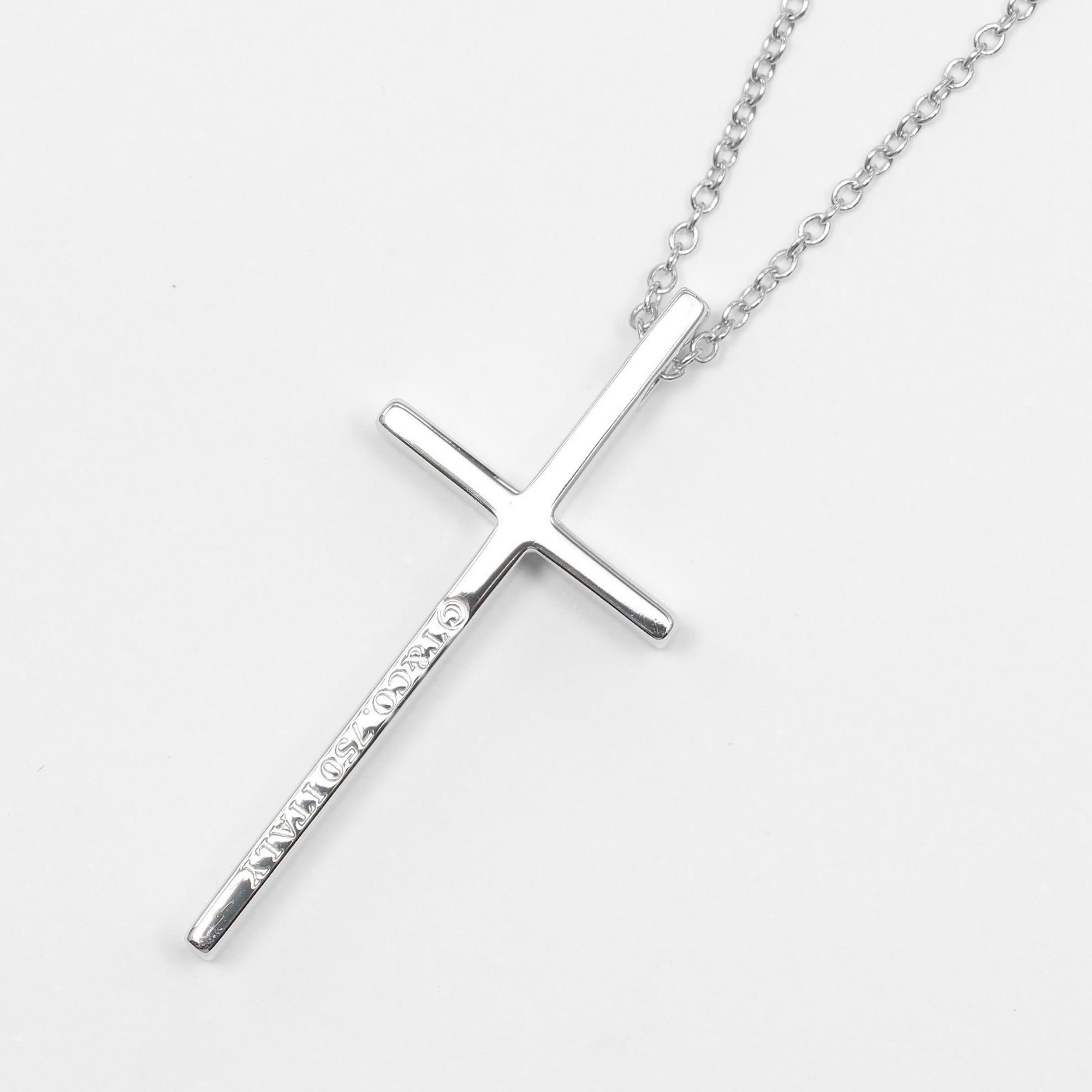 Cross Pendant Necklace 18K White Gold